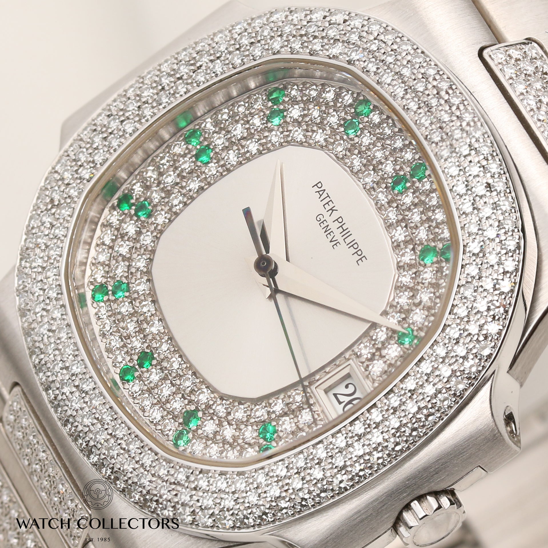 Rare Patek Philippe Nautilus 3800_105G-001 Diamond & Emerald 18K White Gold Second Hand Watch Collectors 4