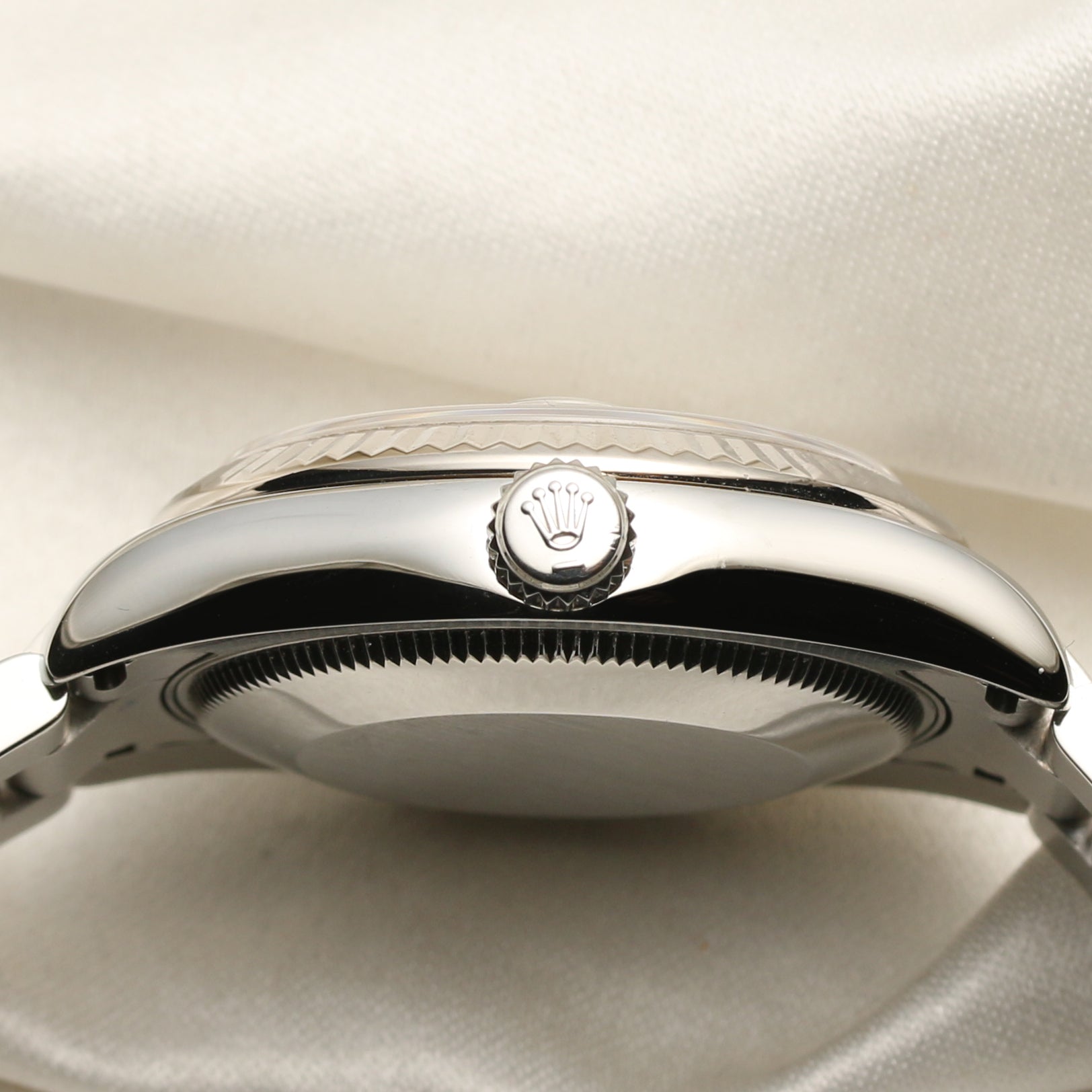 Roelx Midsize DateJust Stainless Steel Diamond Dial Second Hand Watch Collectors 5