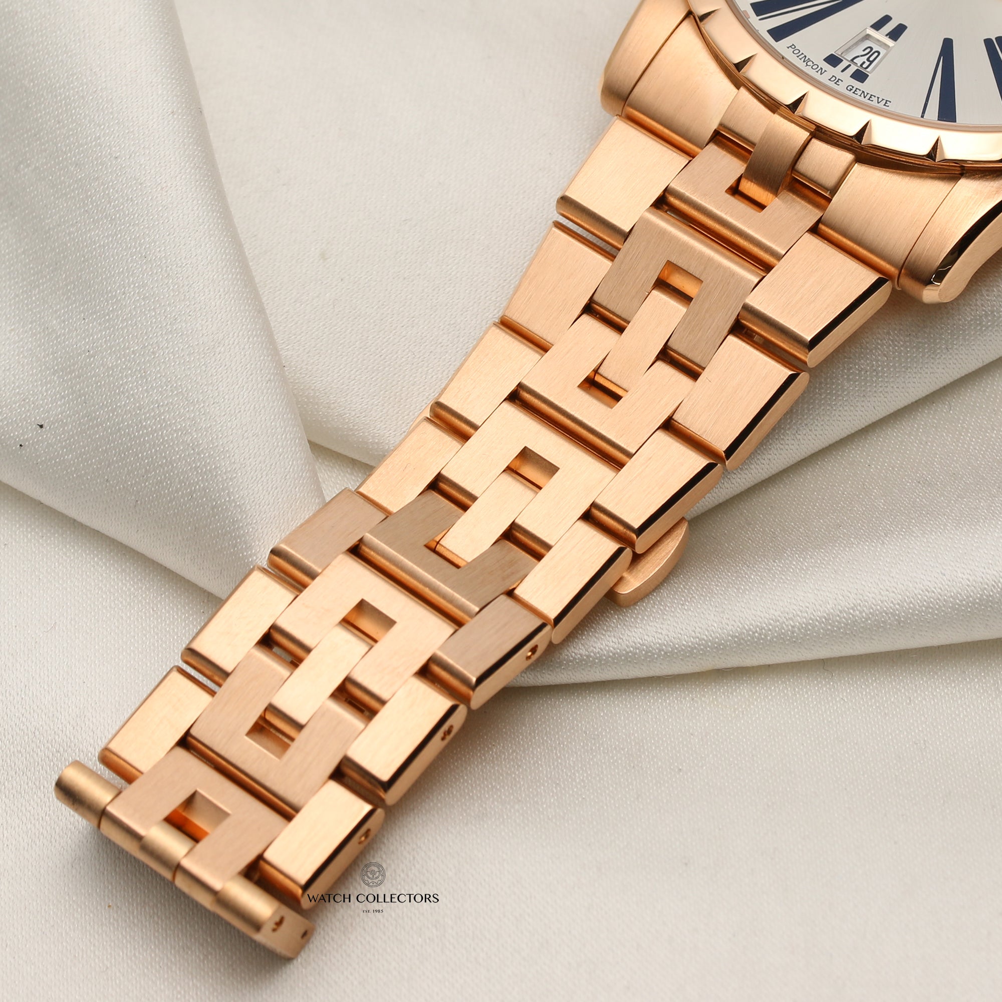Roger Dubuis 18K Rose Gold Second Hand Watch Collectors 7
