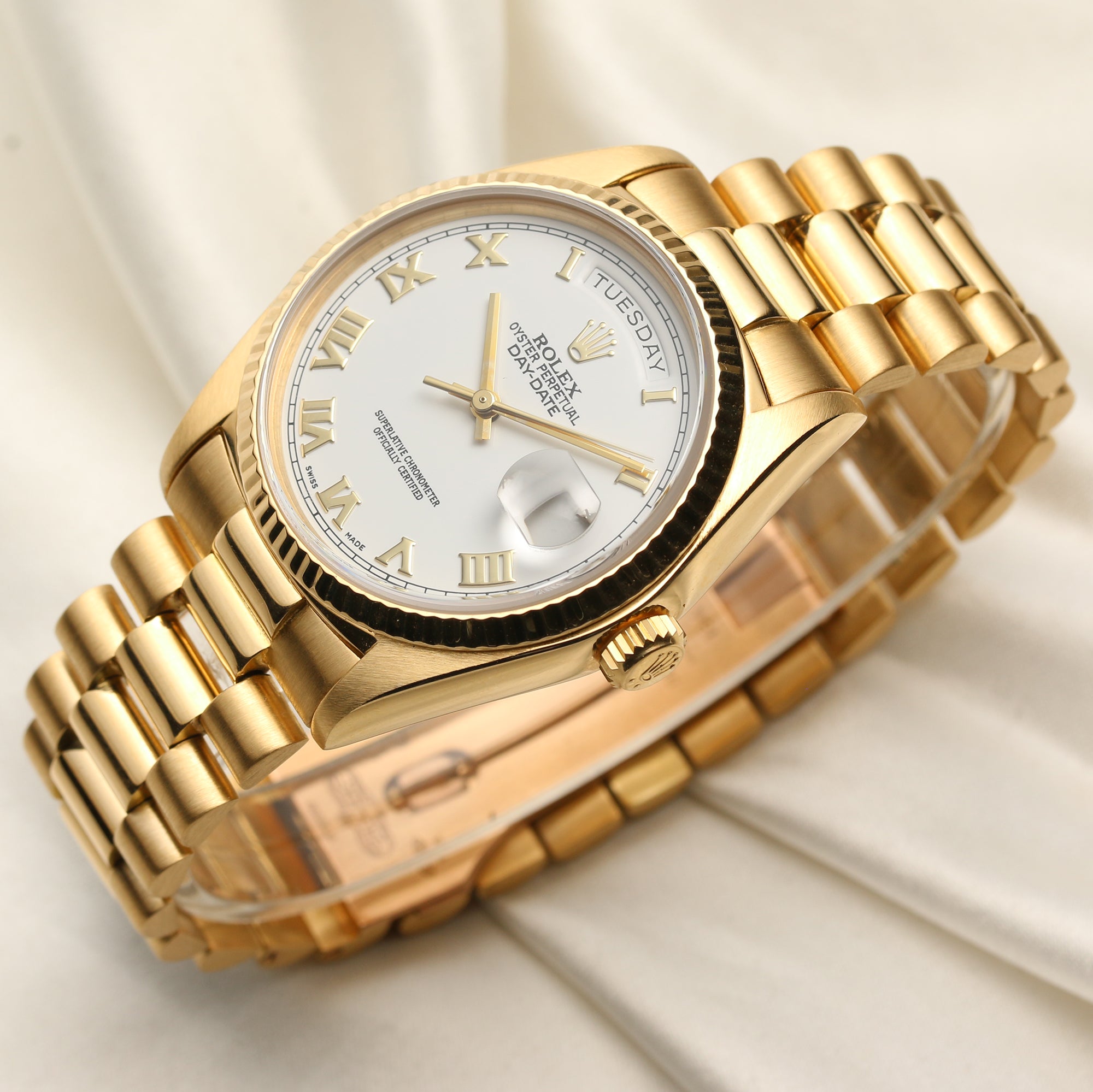 Rolex 18038 Day-Date 18K Yellow Gold White Roman Dial Second Hand Watch Collectors 3