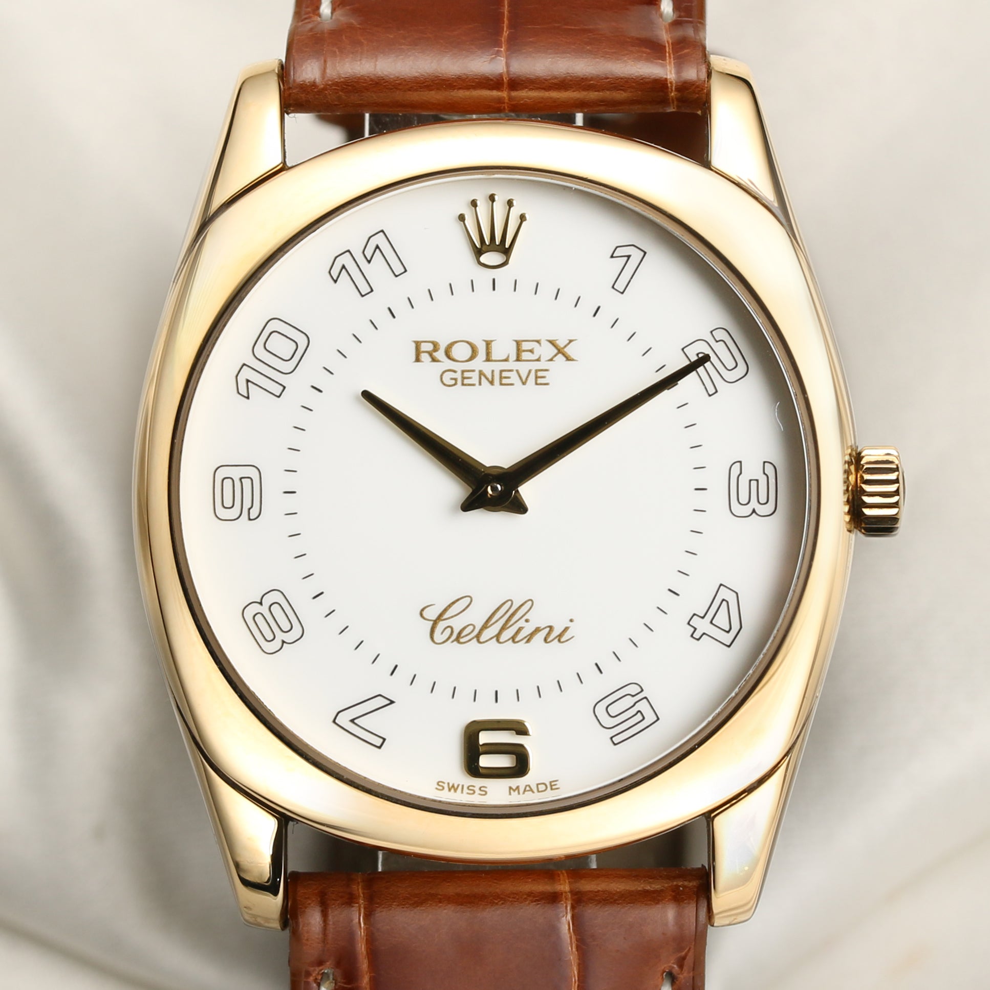 Rolex Cellini 18K Yellow Gold Second Hand Watch Collectors 2