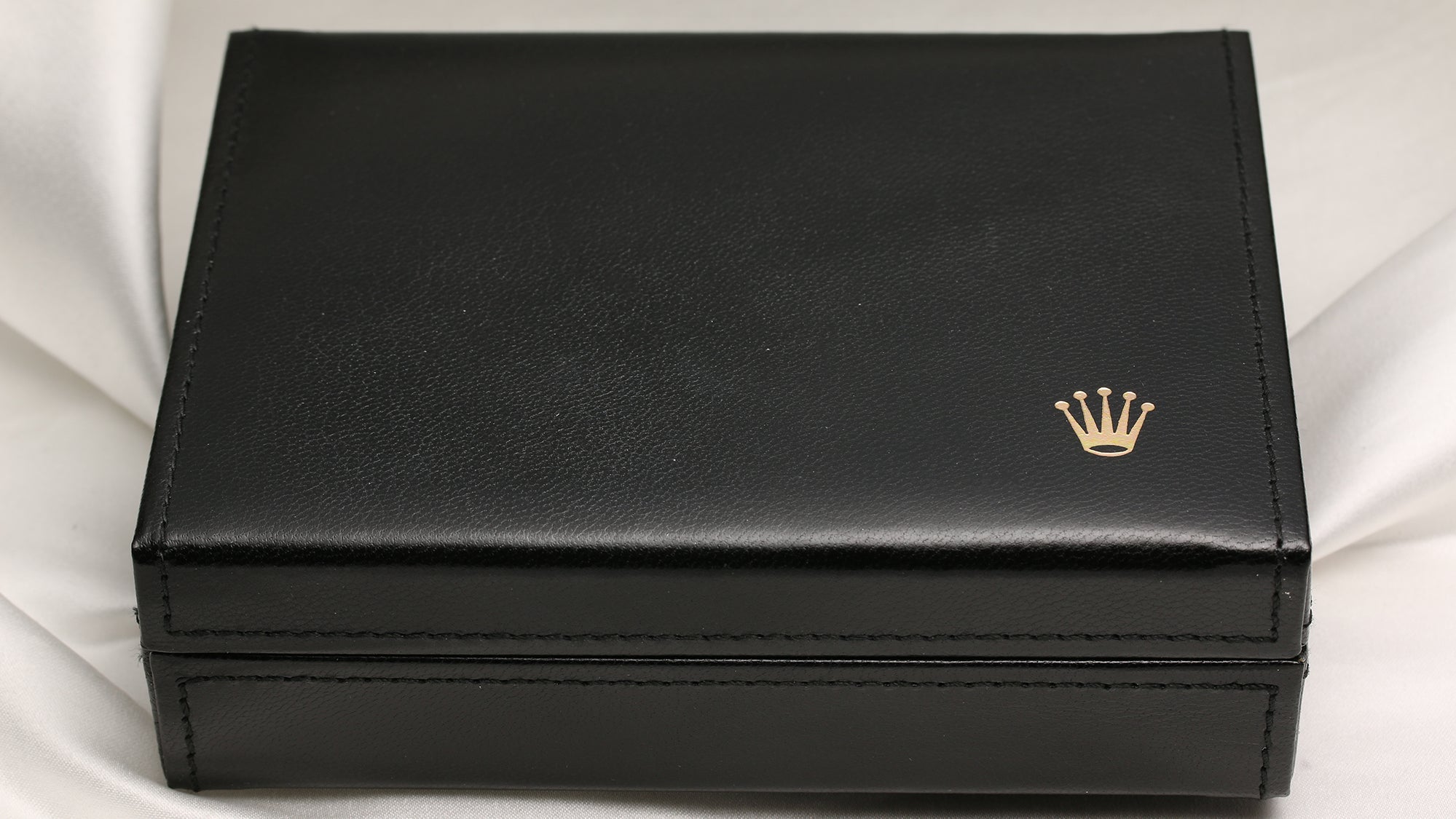 Rolex Cellini 5112_8 18K Yellow Gold Second Hand Watch Collectors 9