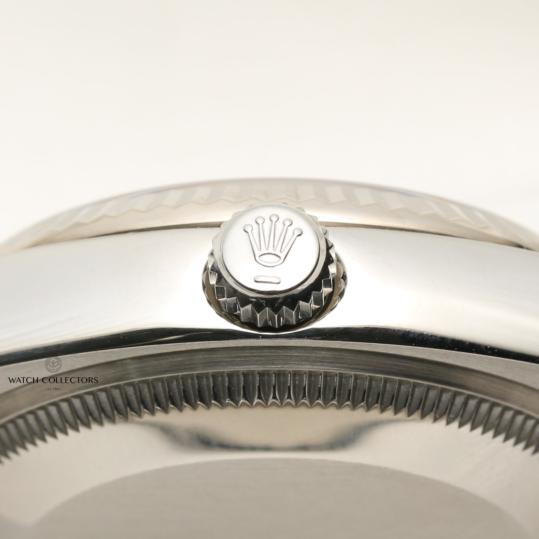 Rolex Date 115234 Stainless Steel & 18K White Gold Bezel Second Hand Watch Collectors 5