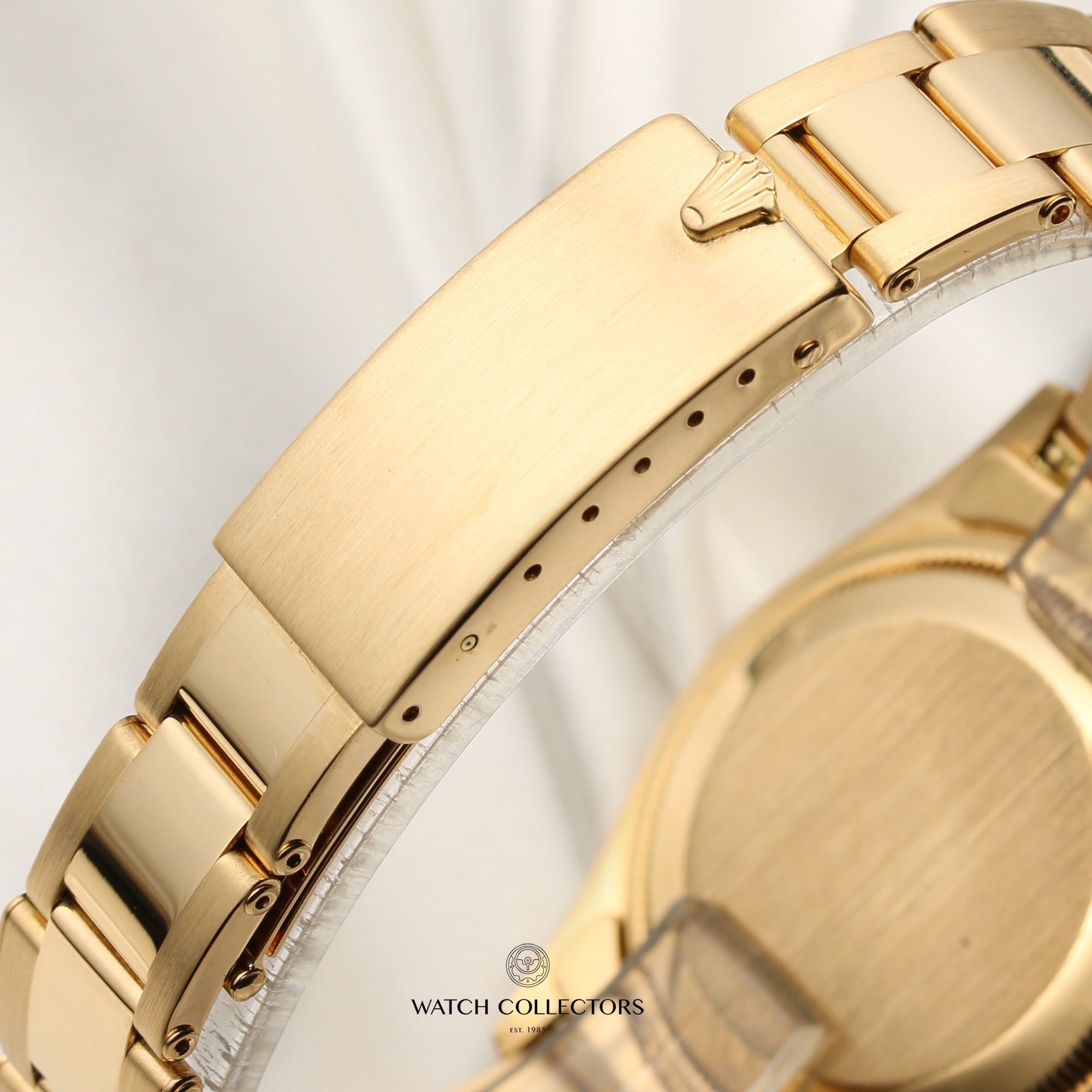 Rolex Date 15238 18K Yellow Gold Second Hand Watch Collectors 10