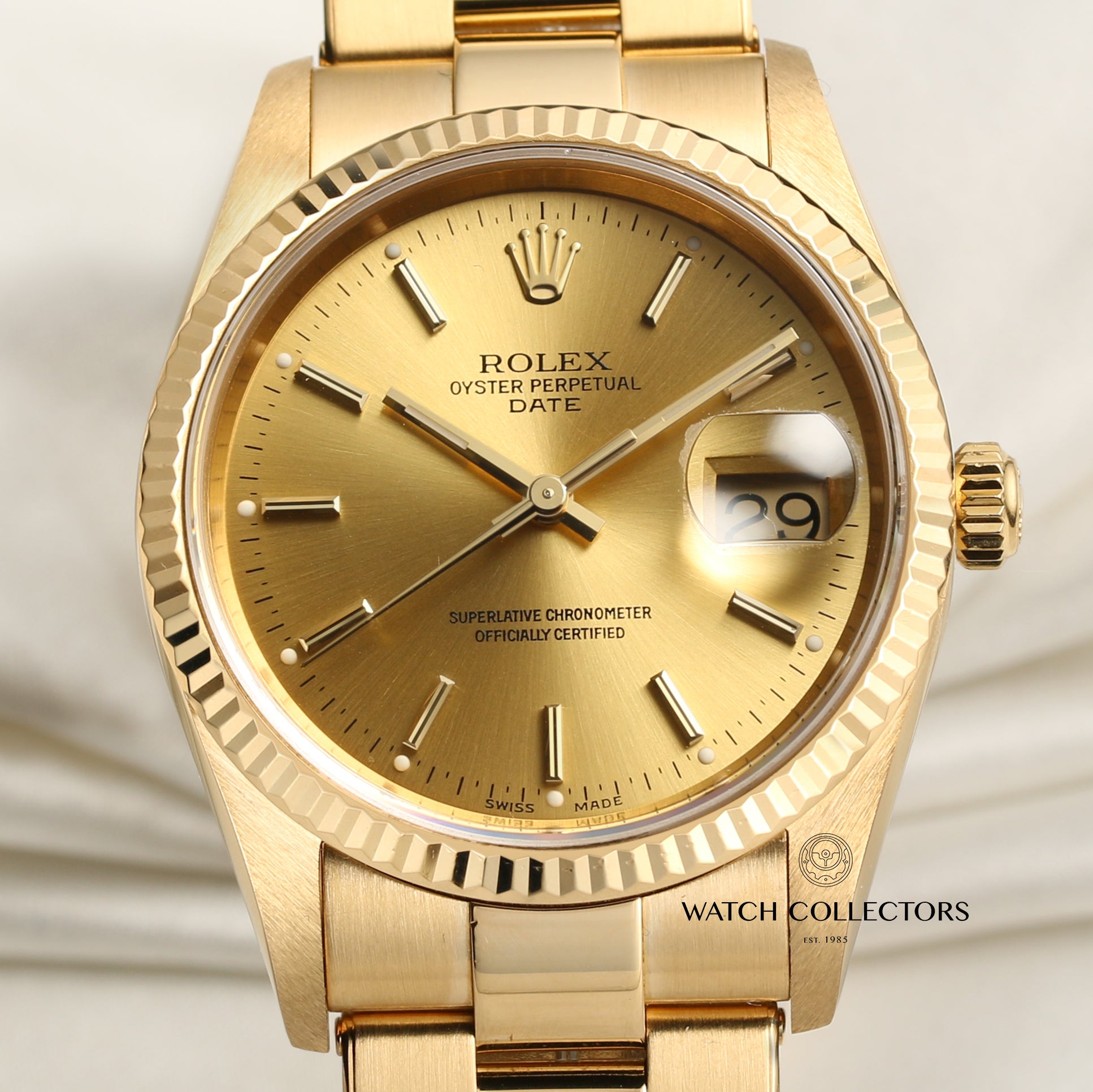 Rolex Date 15238 18K Yellow Gold Second Hand Watch Collectors 2