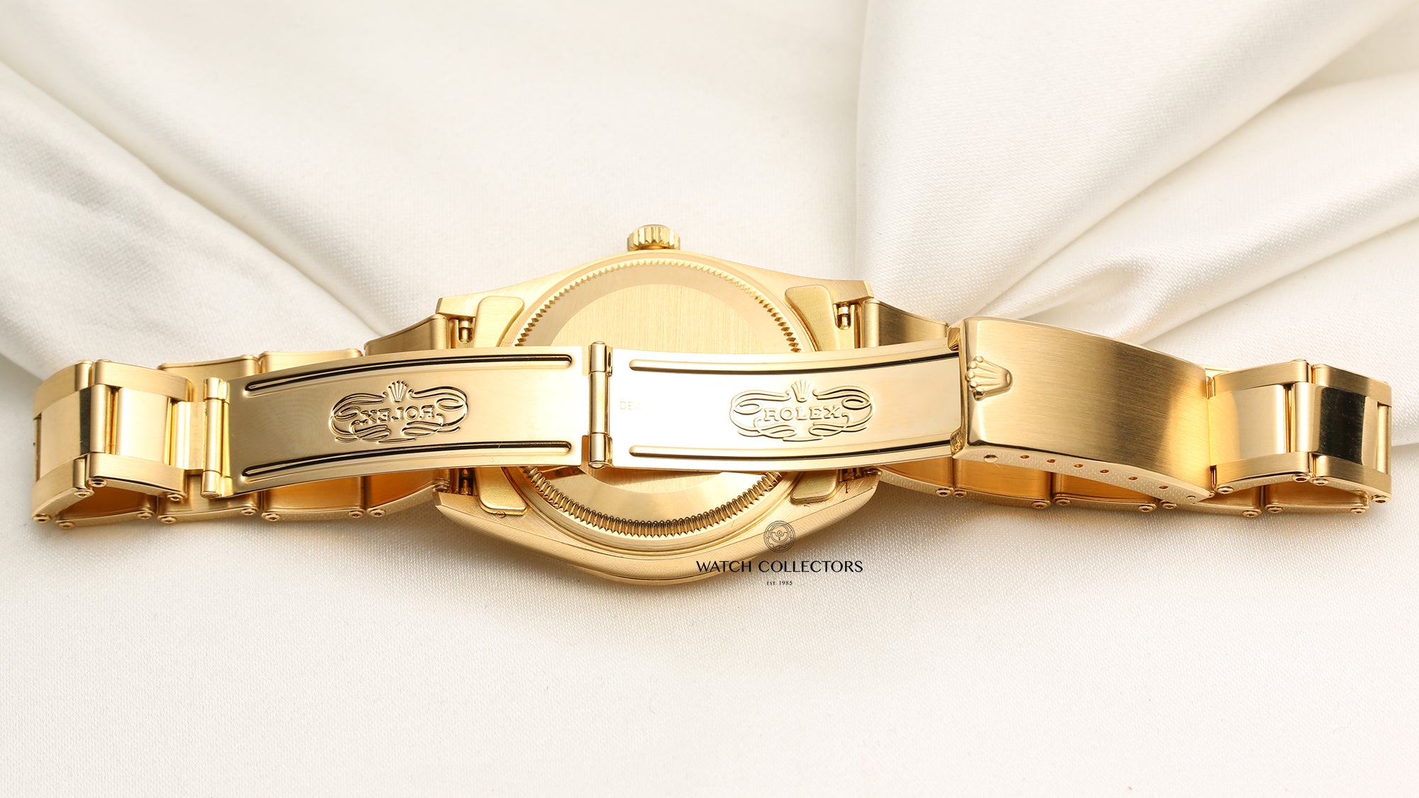 Rolex Date 15238 18K Yellow Gold Second Hand Watch Collectors 7