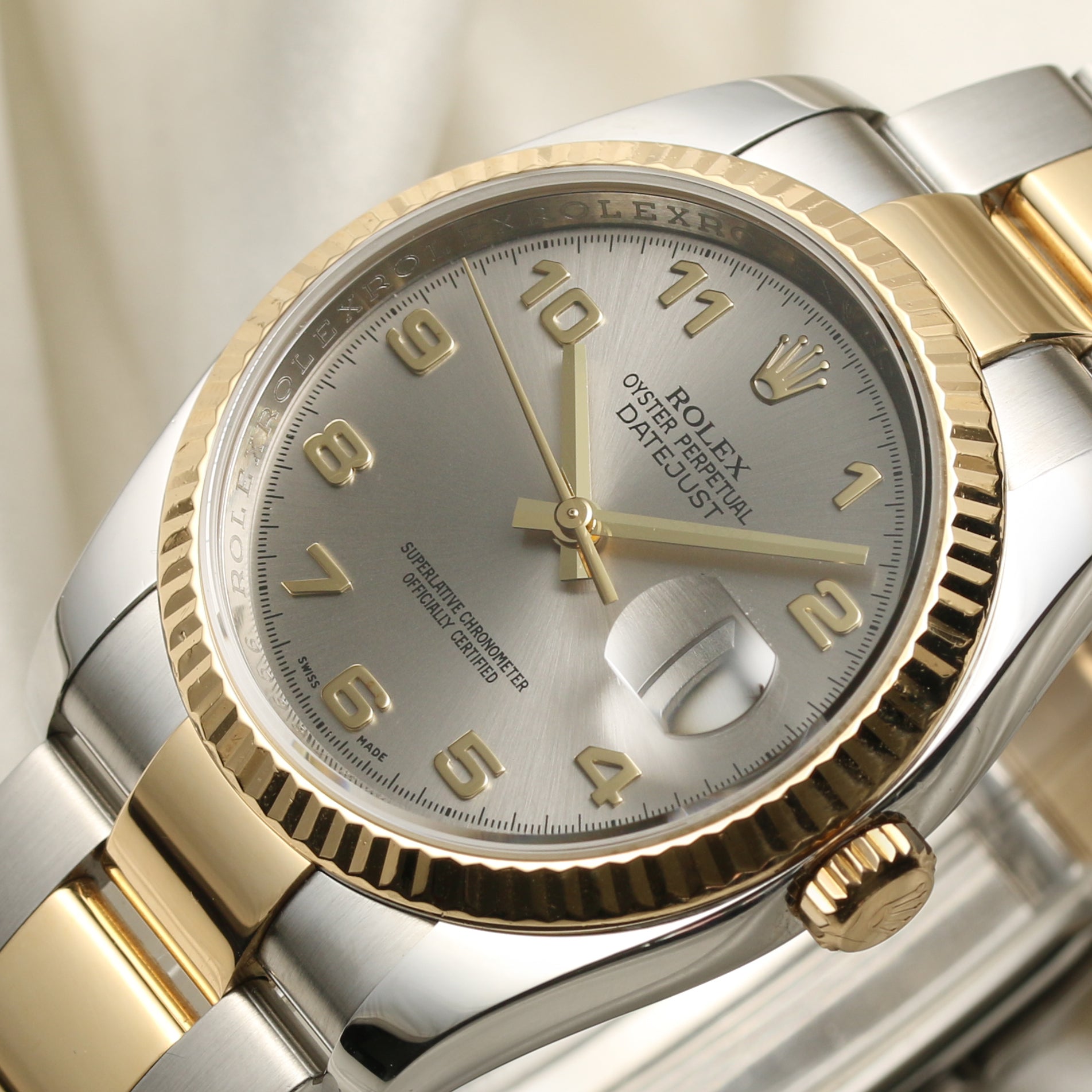 Rolex DateJust 116233 Steel & Gold Second hand Watch Collectors 4
