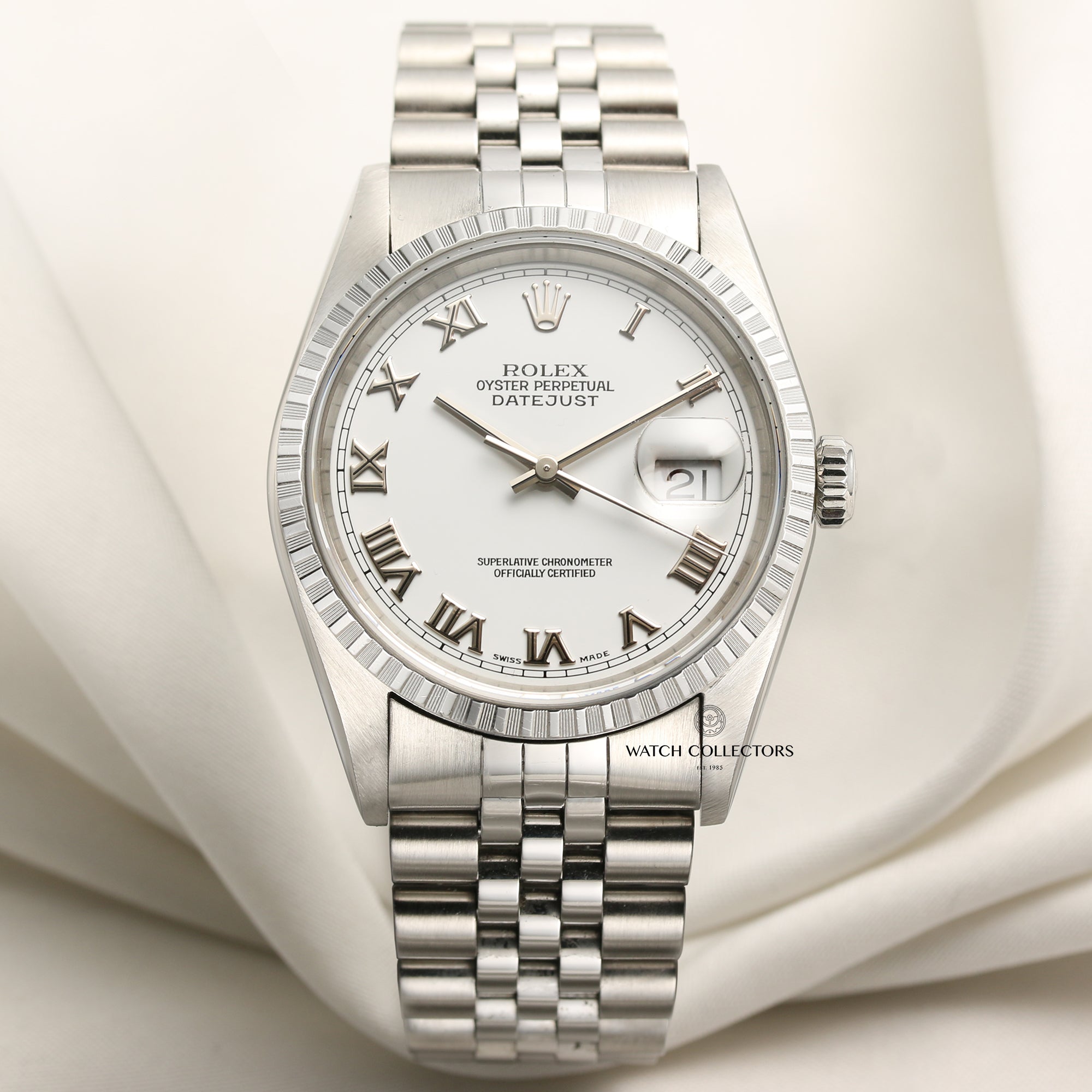 Rolex DateJust 16220 Engine Turned Bezel Stainless Steel Second Hand Watch Collectors 1