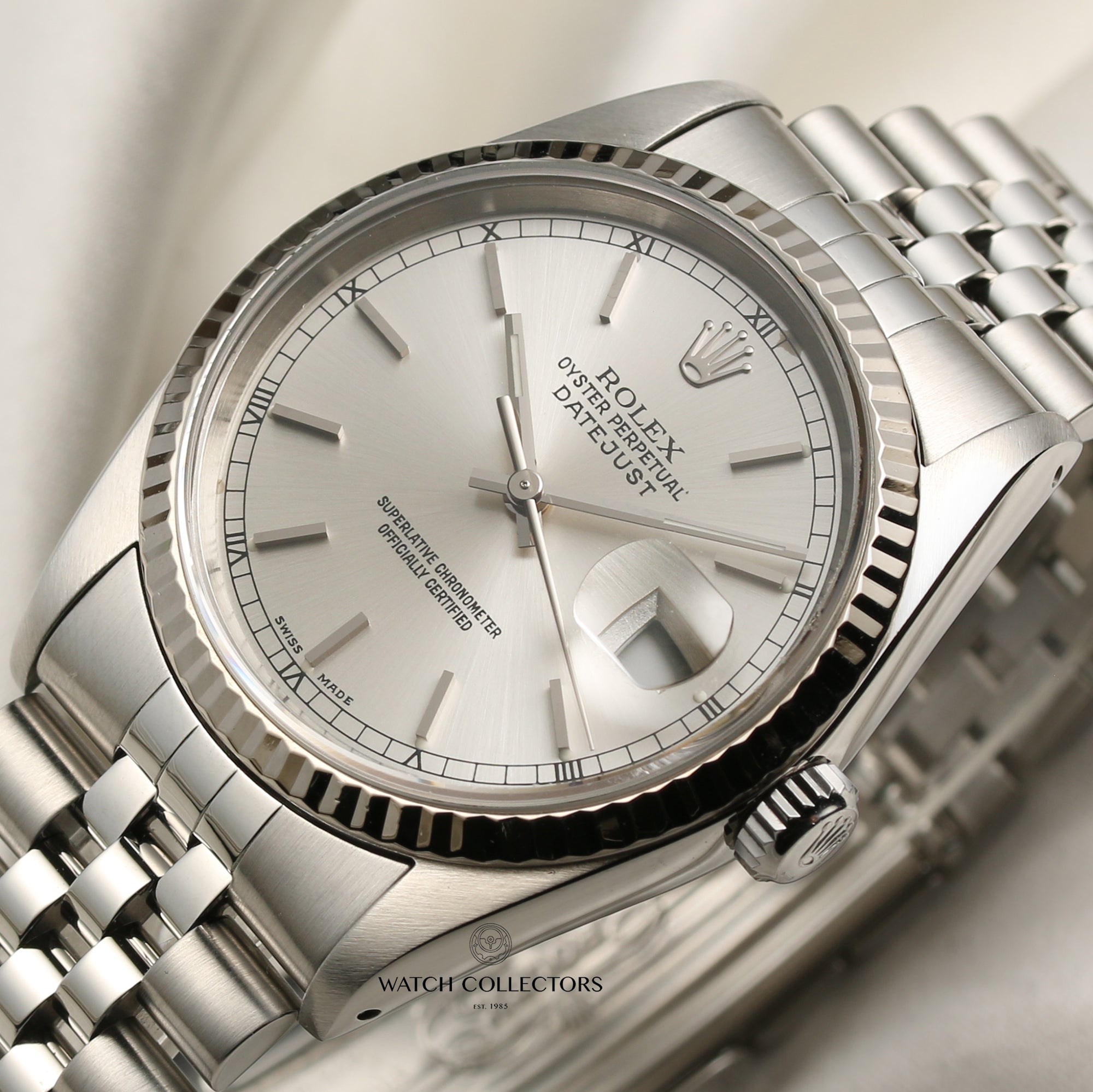 Rolex DateJust 16234 Stainless Steel 18K White Gold Bezel Second Hand Watch Collectors 4