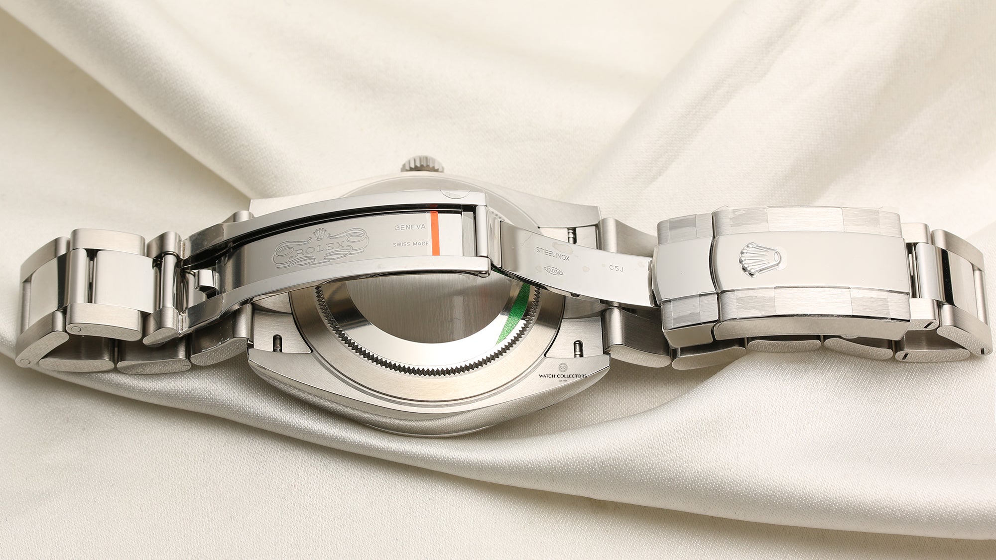 Rolex DateJust 41 126300 Stainless Steel Rhodium Dial Second Hand Watch Collectors 8