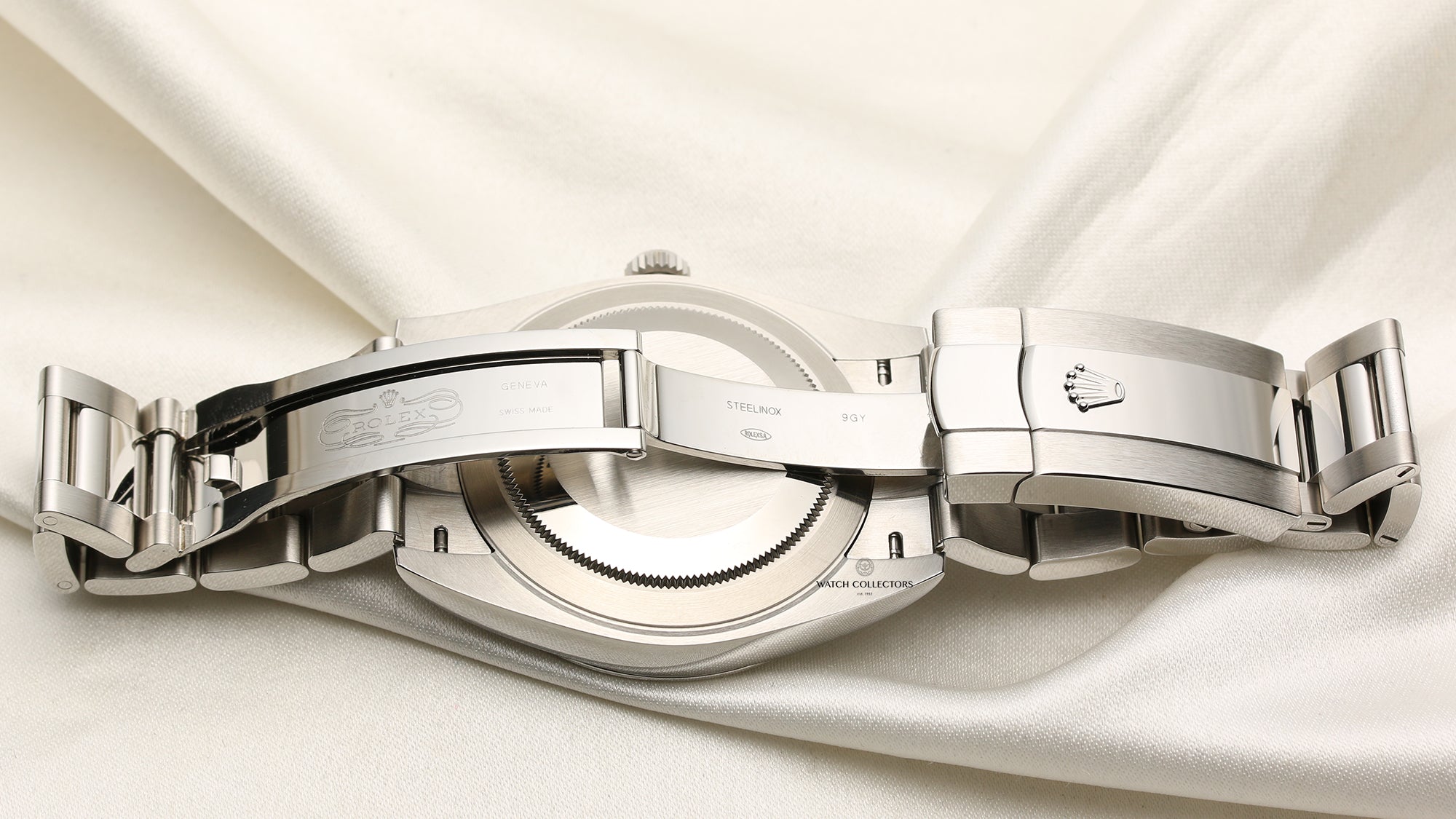 Rolex DateJust 41 126300 Stainless Steel Silver Dial Second Hand Watch Collectors 8