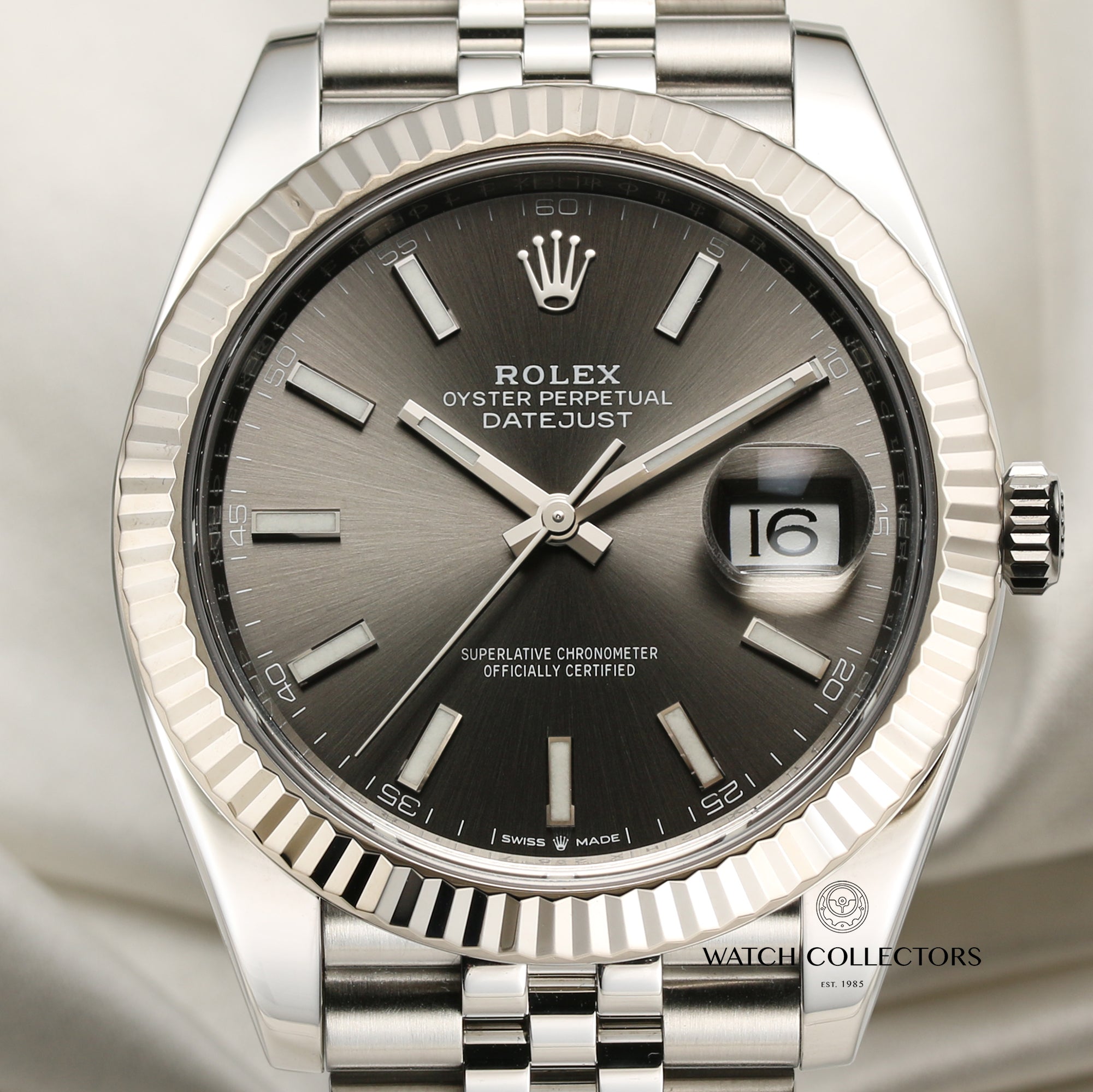 Rolex DateJust 41 126334 Rhodium Dial Stainless Steel Second Hand Watch Collectors 2