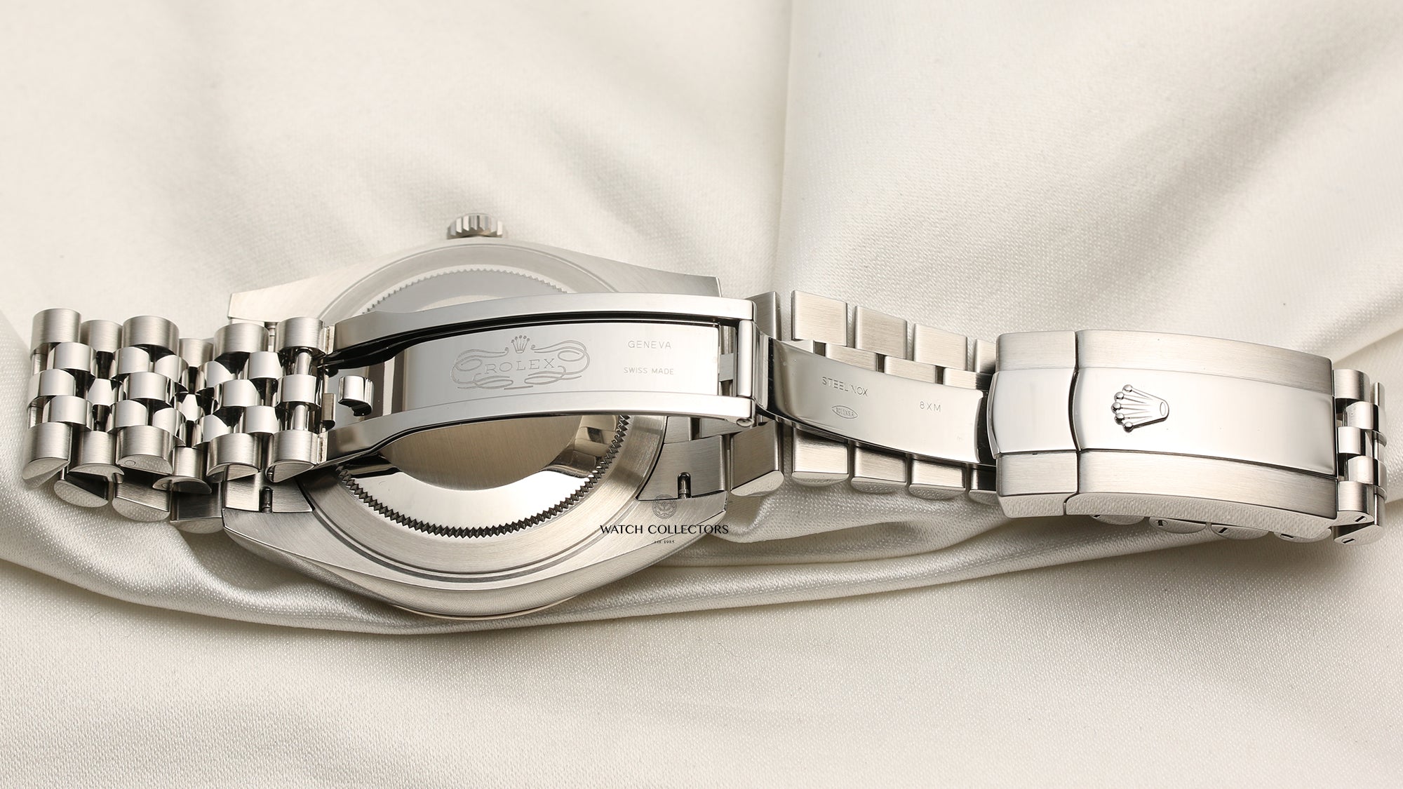 Rolex DateJust 41 126334 Rhodium Dial Stainless Steel Second Hand Watch Collectors 8