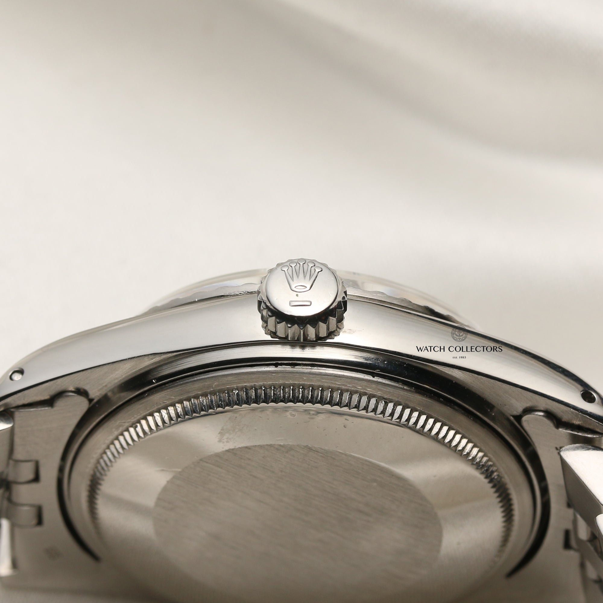 Rolex DateJust Engine Turned Bezel Stainless Steel Second Hand Watch Collectors 5