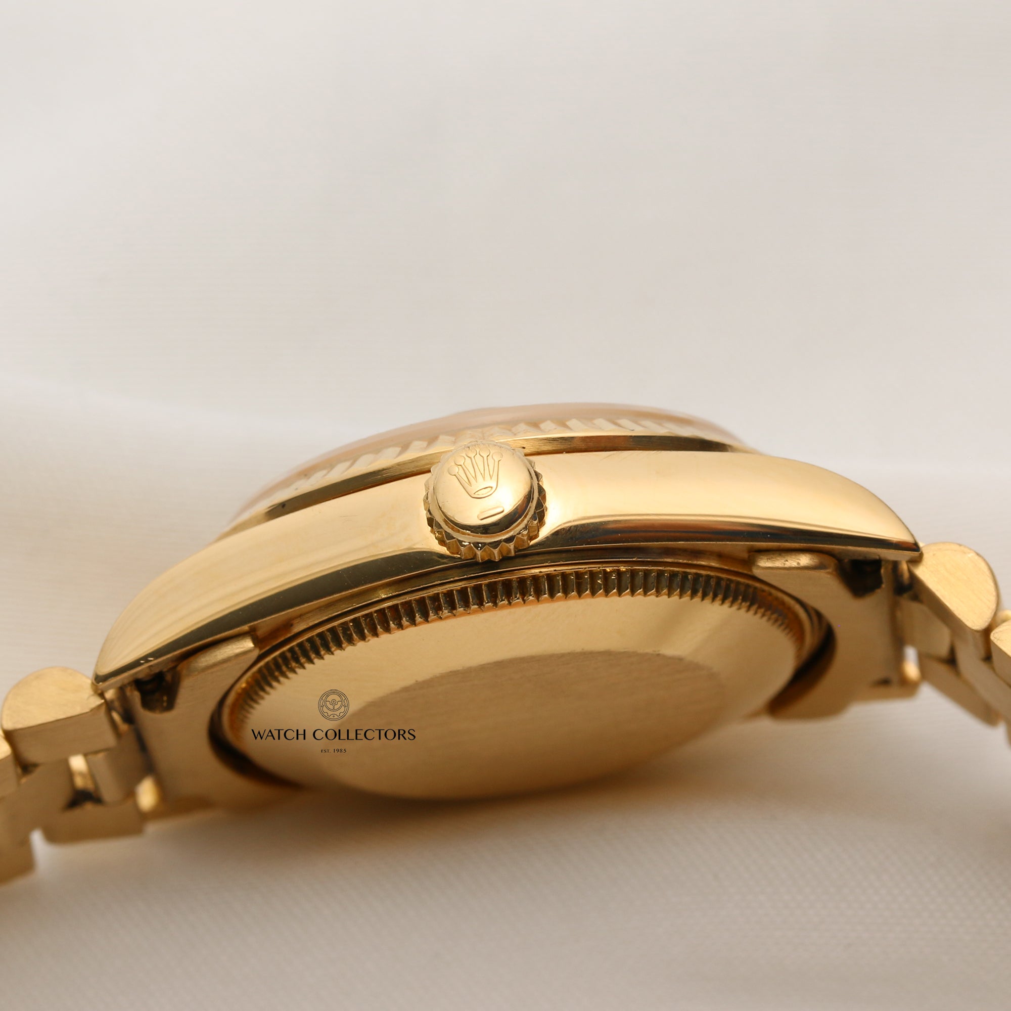 Rolex DateJust Midsize 68198 18K Yellow Gold Second Hand Watch Collectors 5