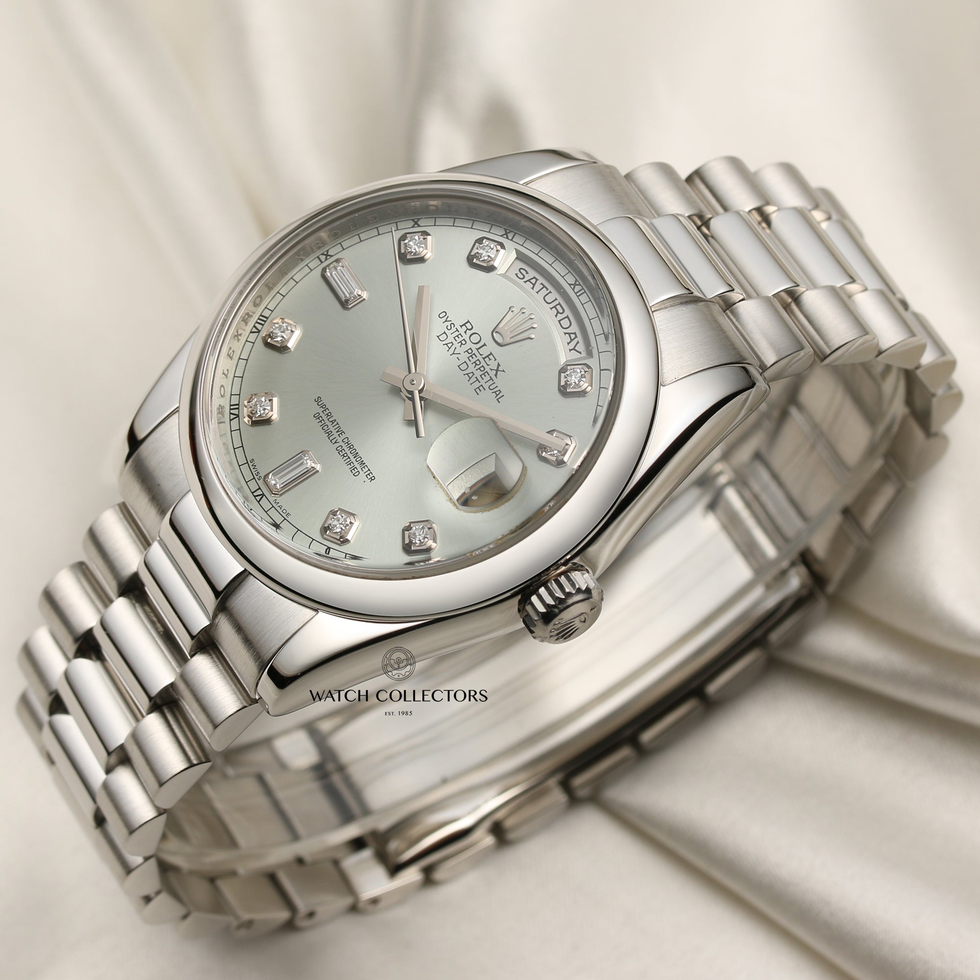 Rolex Day-Date 118206 Platinum Ice Blue Dial Diamond Second Hand Watch Collectors 3