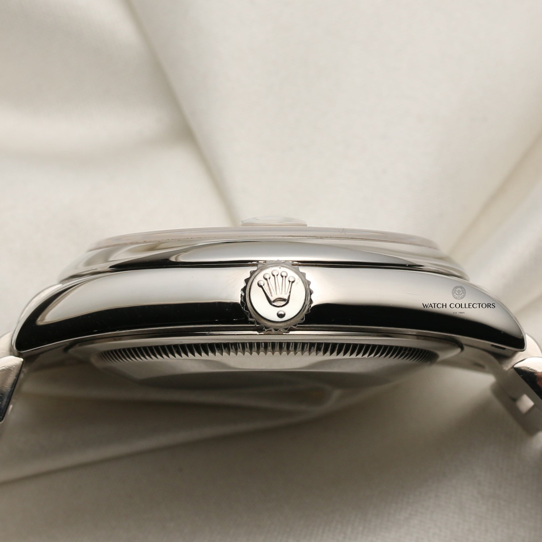 Rolex Day-Date 118206 Platinum Ice Blue Dial Diamond Second Hand Watch Collectors 5