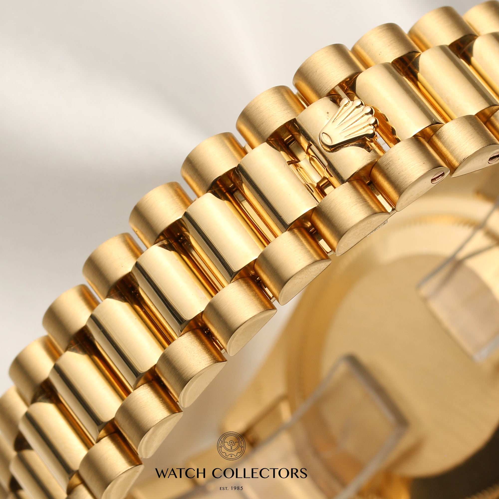 Rolex Day-Date 118238 18K Yellow Gold Second Hand Watch Collectors 8