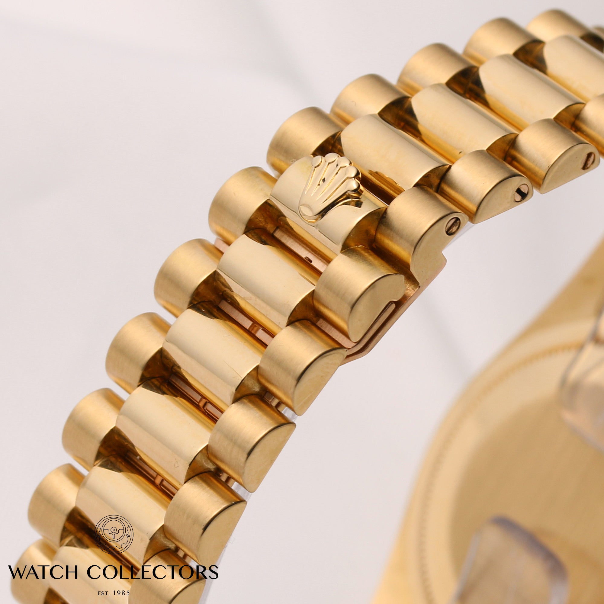 Rolex-Day-Date-118238-Champagne-Dial-18K-Yellow-Gold-Second-Hand-Watch-Collectors-6