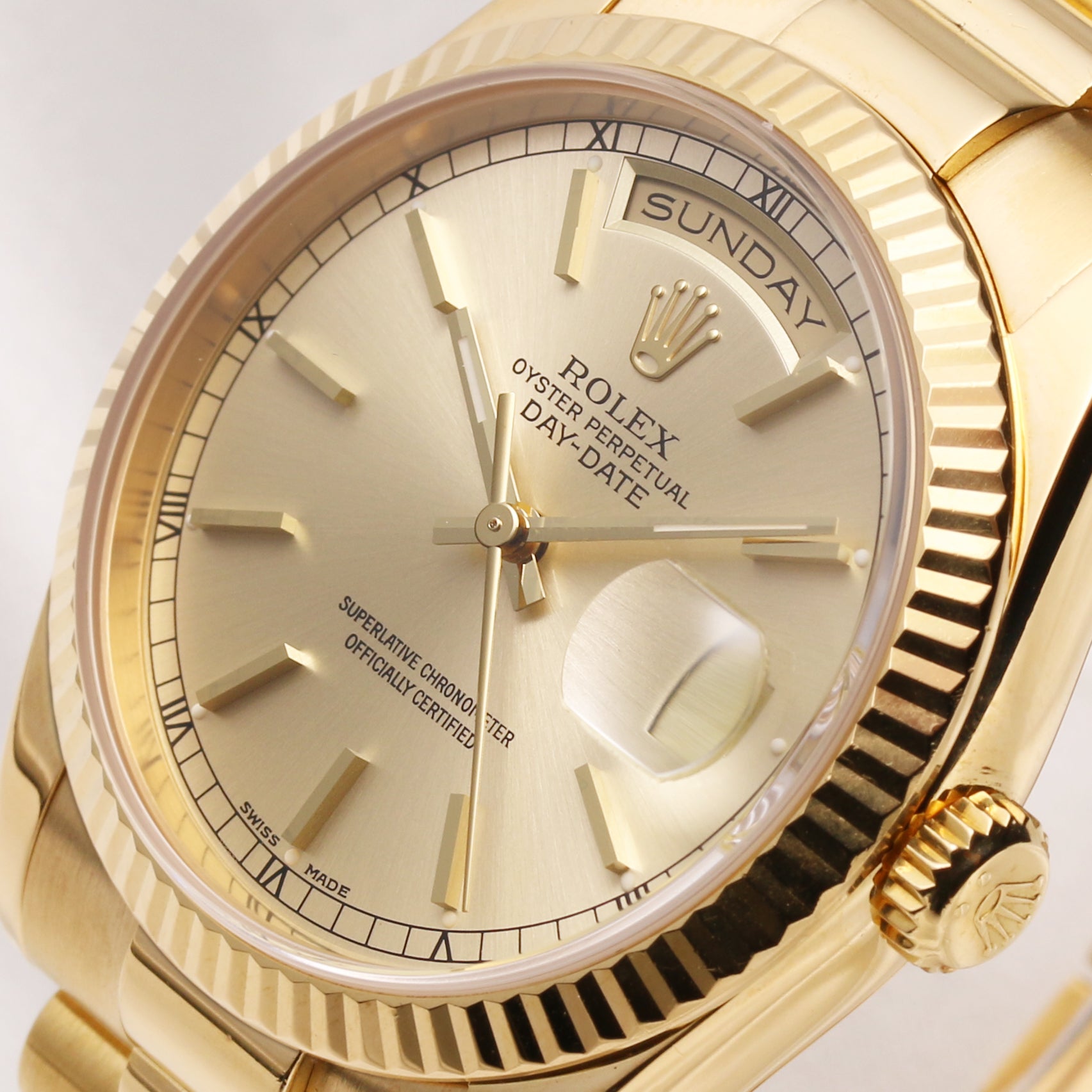 Rolex Day-Date 118238 Champagne Dial 18K Yellow gold Second Hand Watch Collectors 4