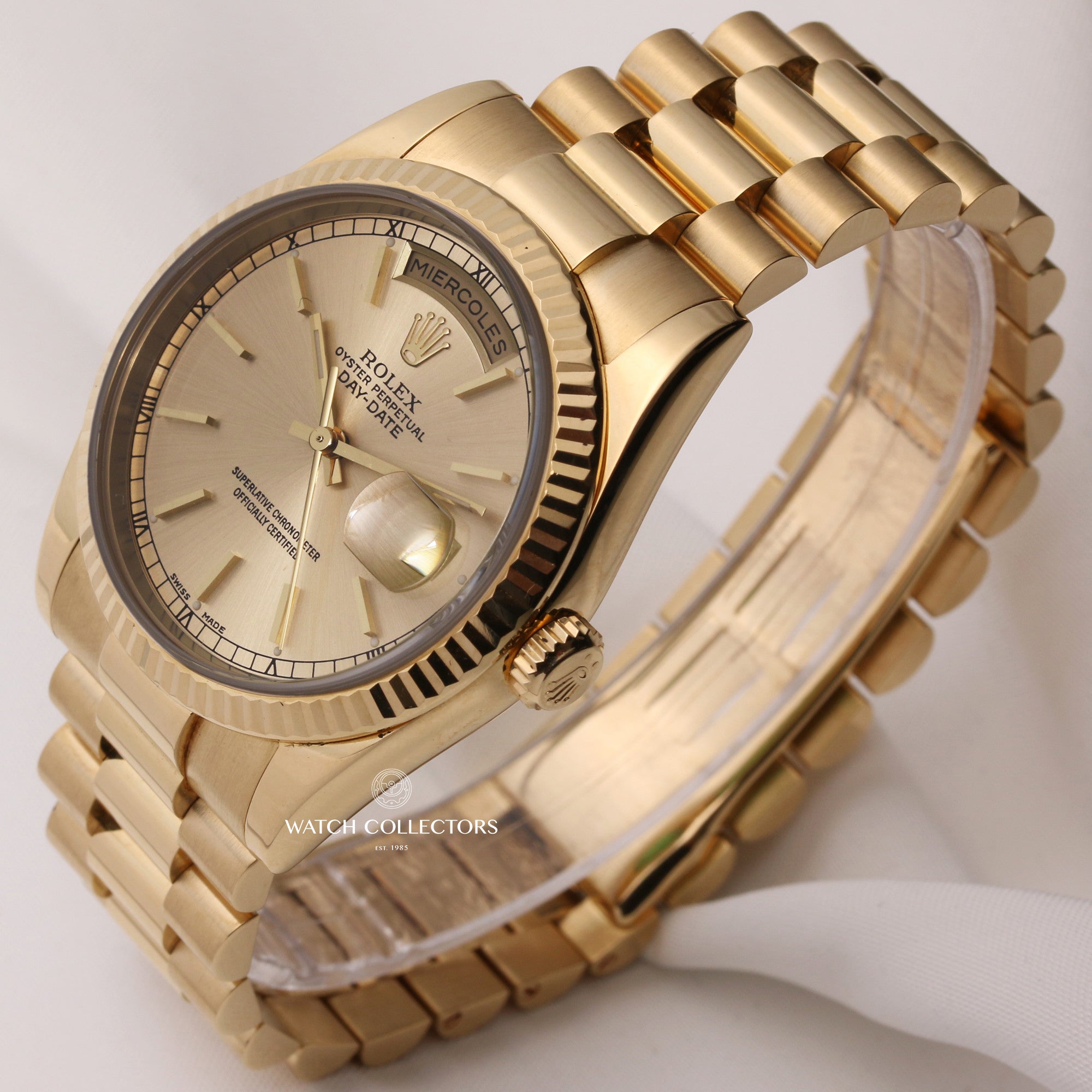 Rolex-Day-Date-118238-Champagne-Dial-F69-18K-Yellow-Gold-Second-Hand-Watch-Collectors-3