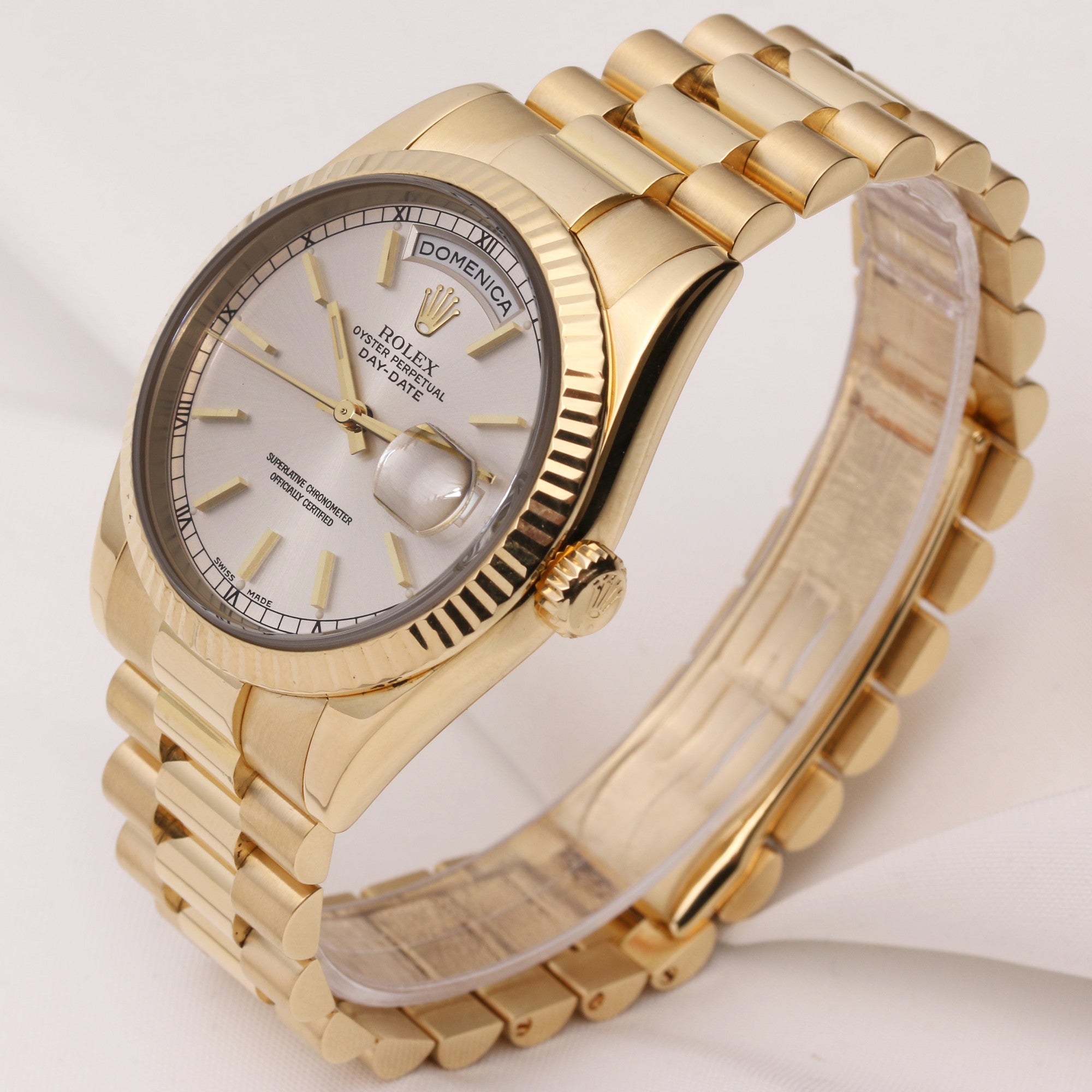 Rolex Day-Date 118238 Silver Dial 18K Yellow Gold Second Hand Watch Collectors 3