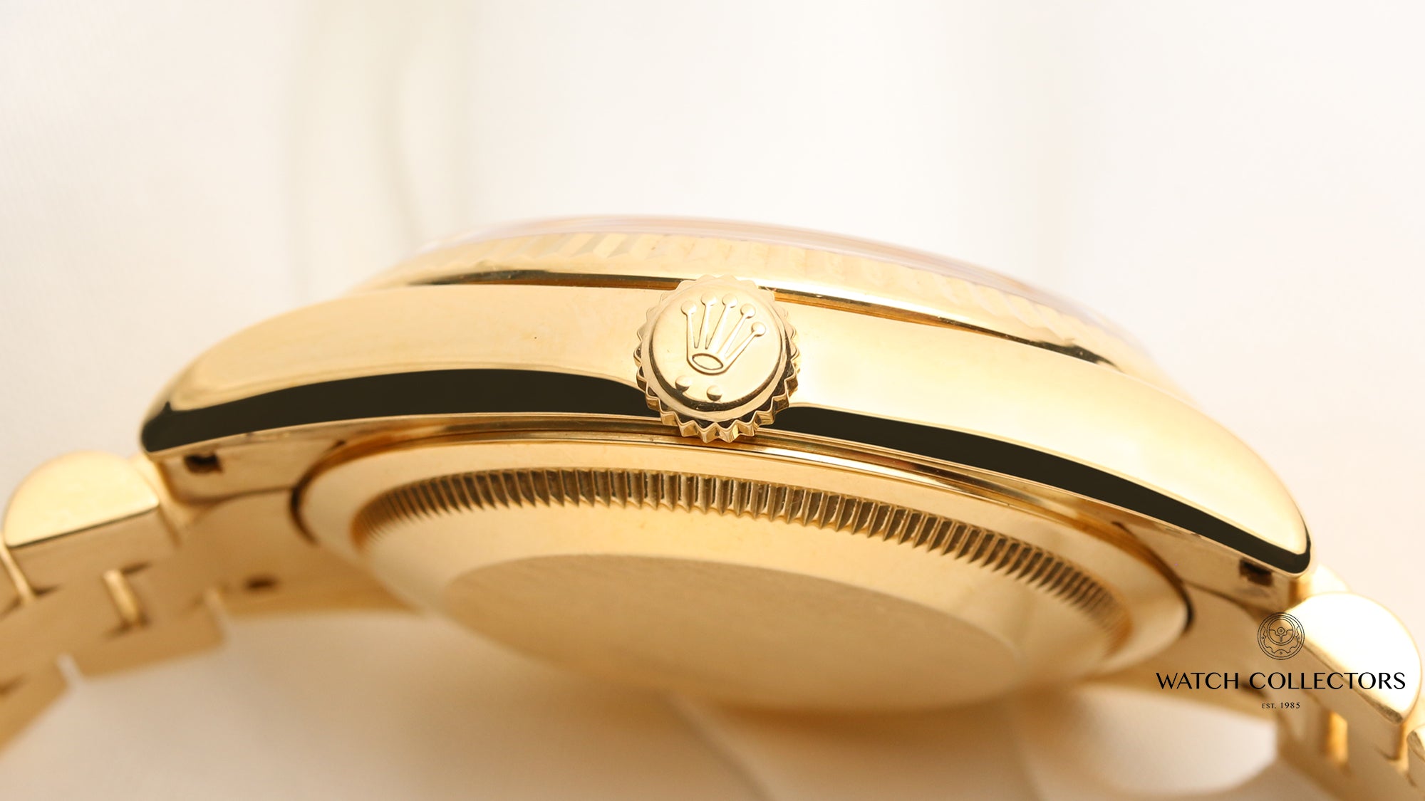 Rolex Day-Date 118238 White Numeral Dial 18K Yellow Gold Second Hand Watch Collectors 5