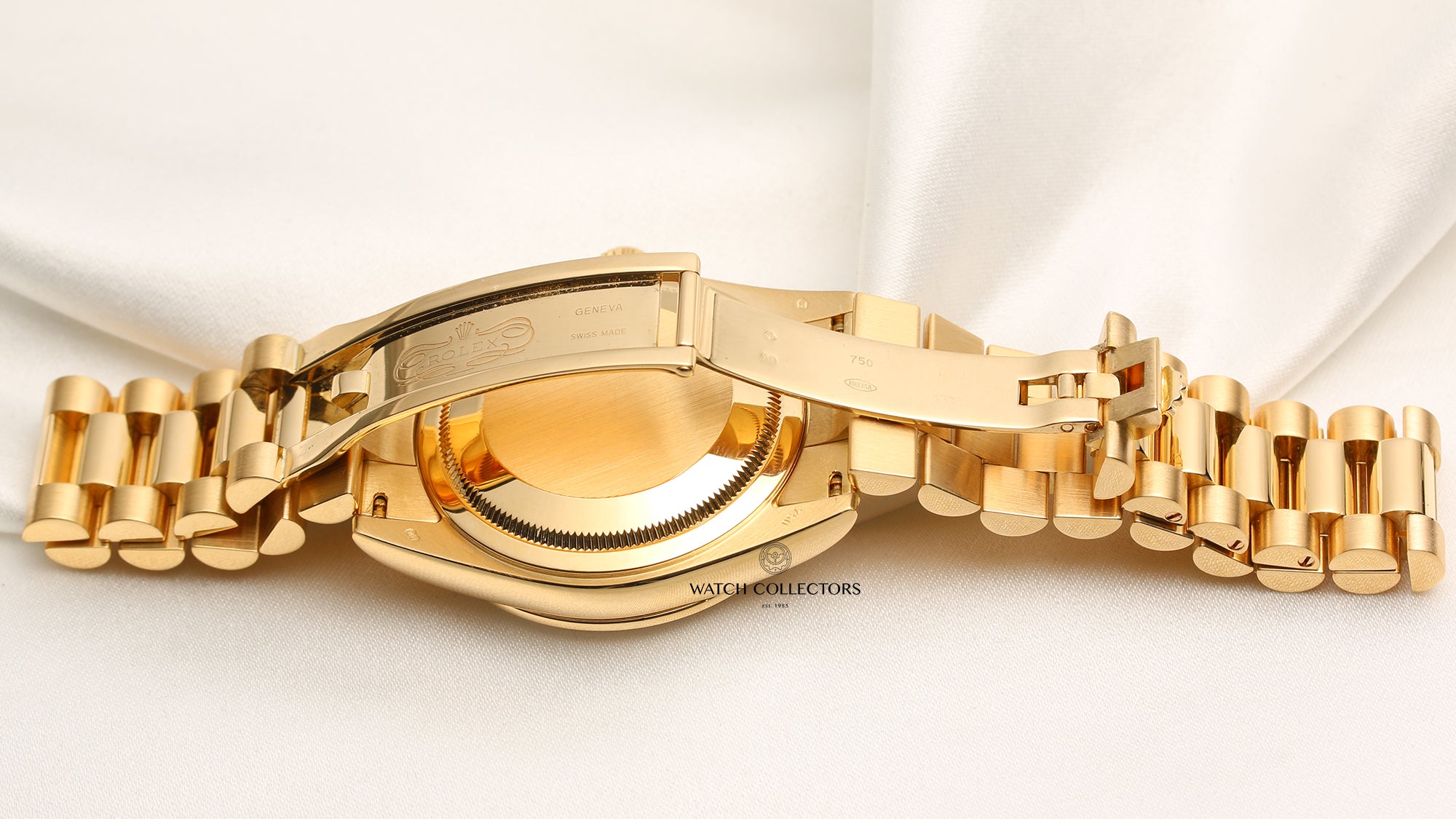 Rolex Day-Date 118338 Blue Degrade Degrading Vingette Diamond Dial 18K Yellow Gold Second Hand Watch Collectors 10