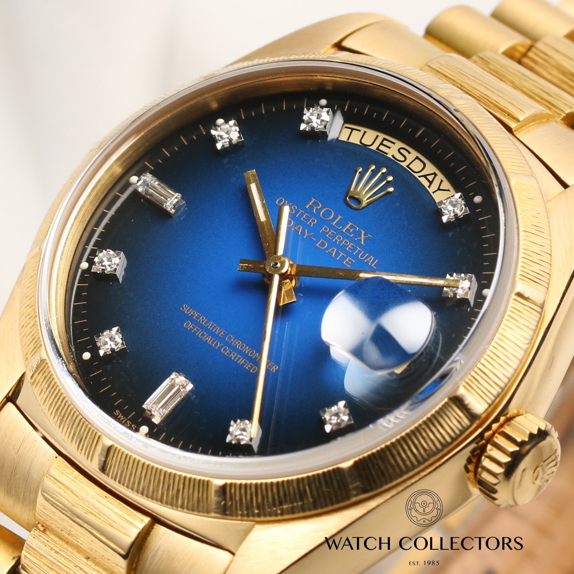 Rolex Day-Date 18078 Bark Finish Blue Degrade Vingette Diamond Dial 18K Yellow Gold Second Hand Watch Collectors 4