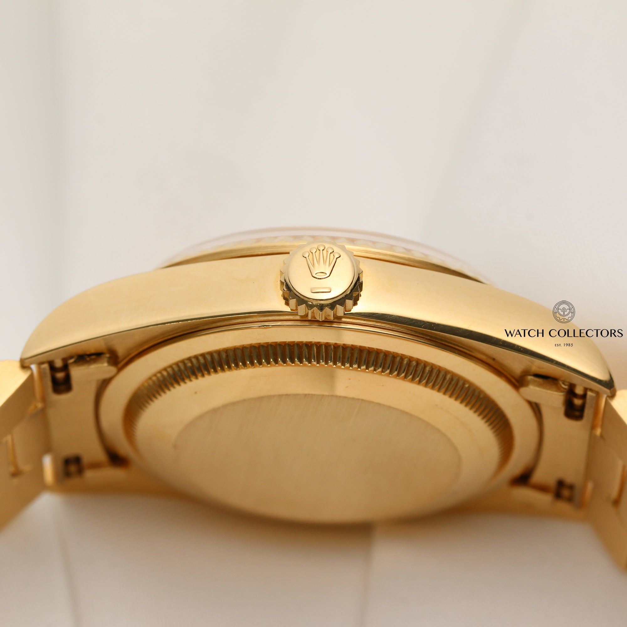 Rolex Day-Date 18238 Champagne Diamond Dial 18K Yellow Gold Second Hand Watch Collectors 5