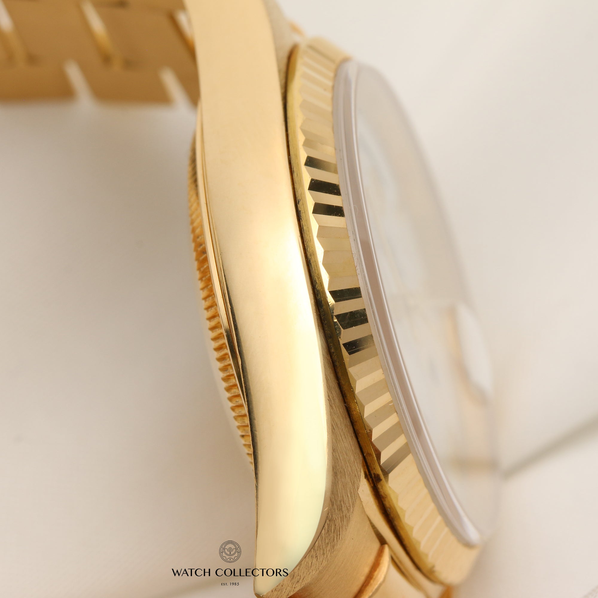Rolex Day-Date 18238 White Dial 18K Yellow Gold Second Hand Watch Collectors 5