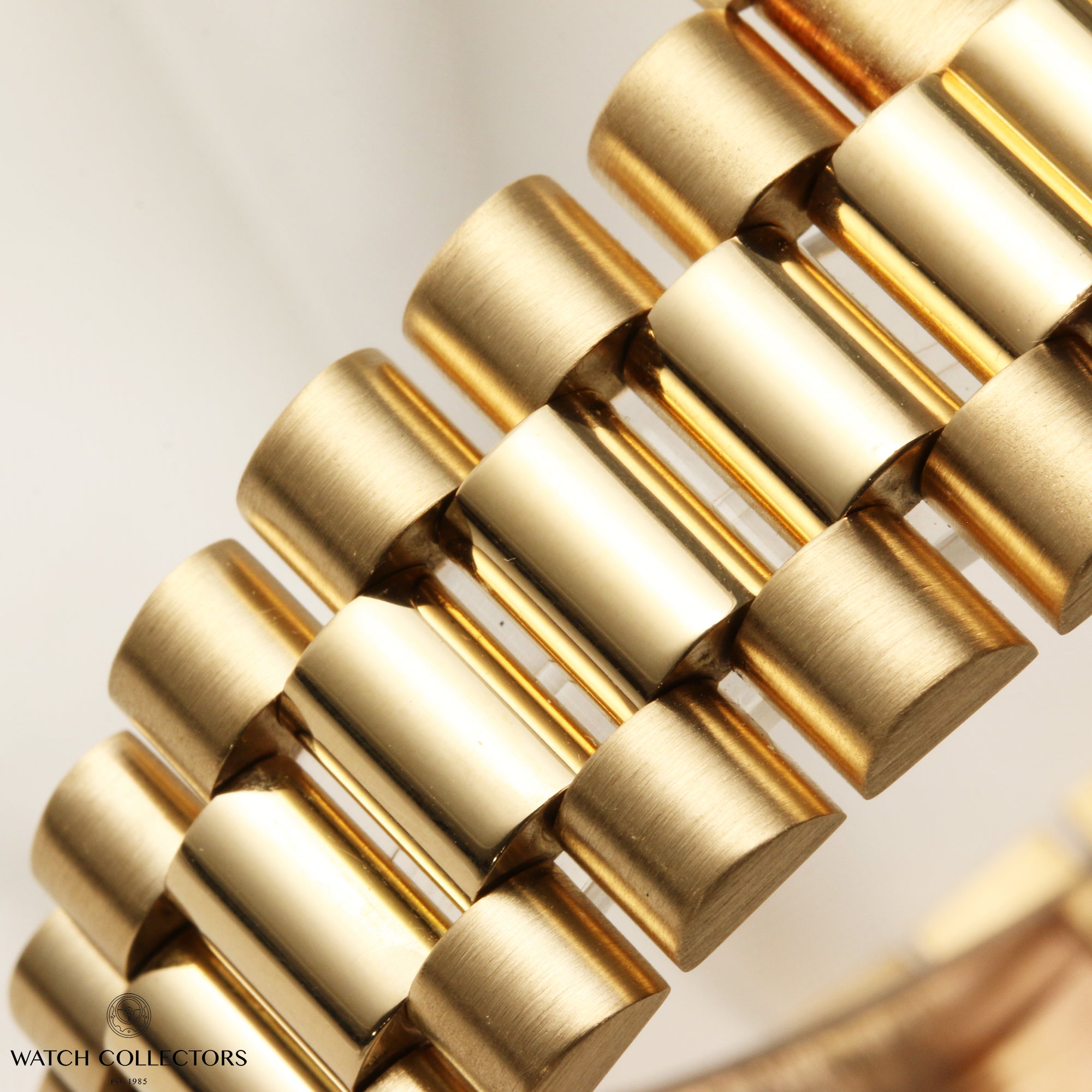 Rolex Day-Date 18238 White Dial 18K Yellow Gold Second Hand Watch Collectors 7