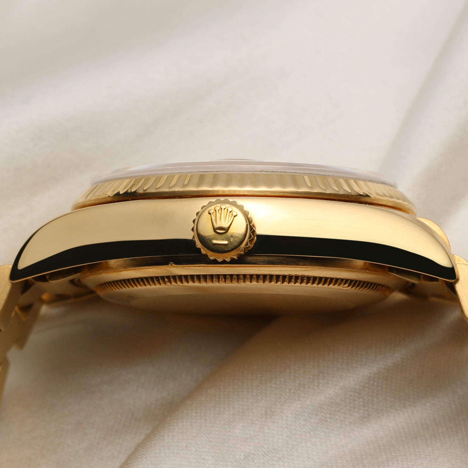 Rolex Day-Date 18K Yellow Gold Blue Degrading Diamind Dial Second Hand Watch Collectors 6