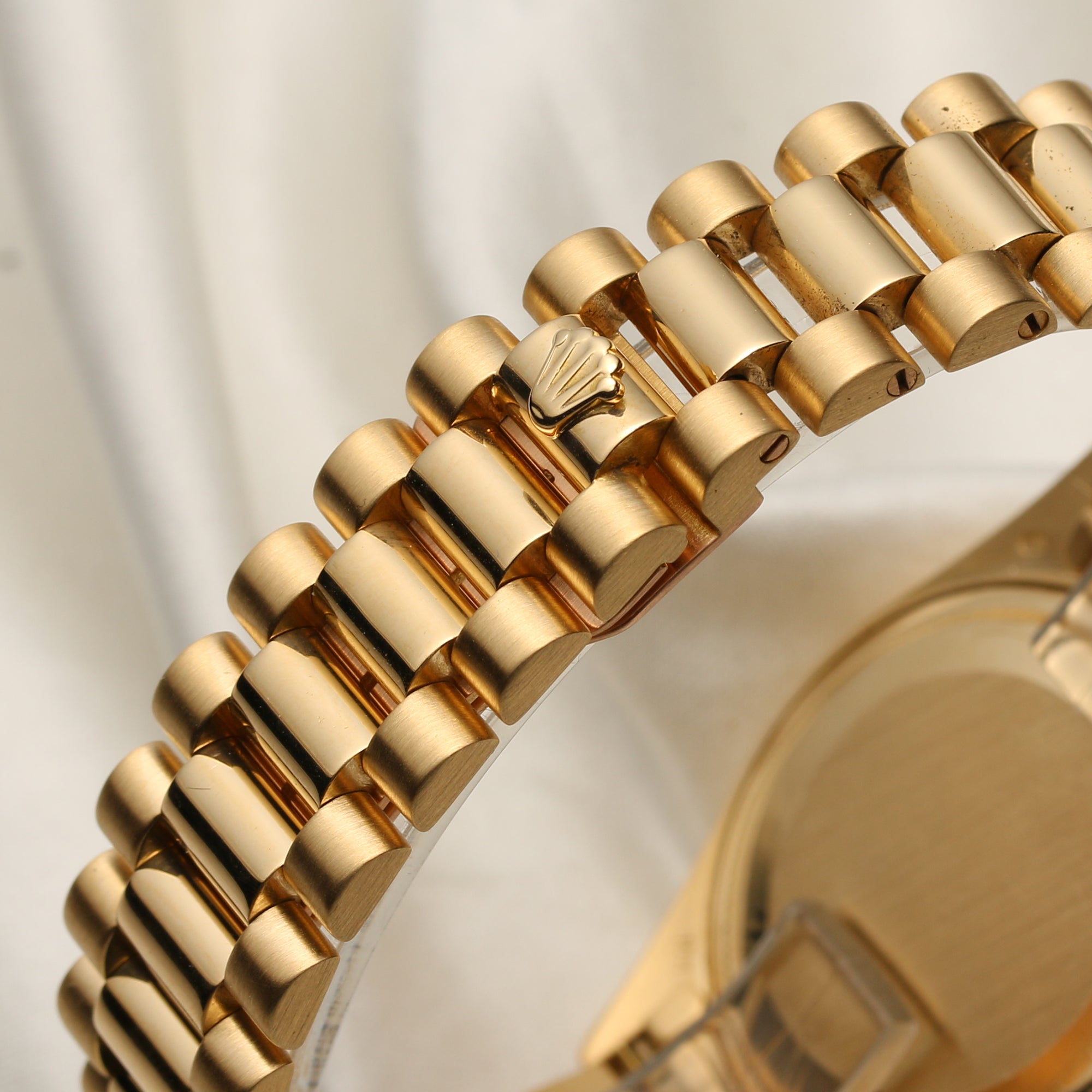 Rolex Day-Date 18K Yellow Gold Blue Degrading Diamind Dial Second Hand Watch Collectors 9