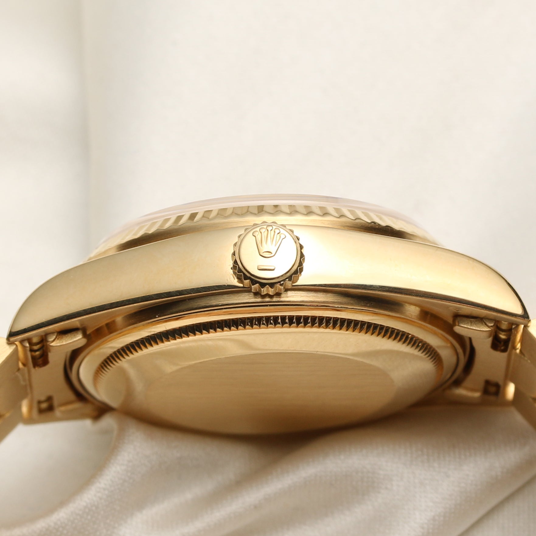 Rolex Day-Date 18K Yellow Gold Second Hand Watch Collectors 5