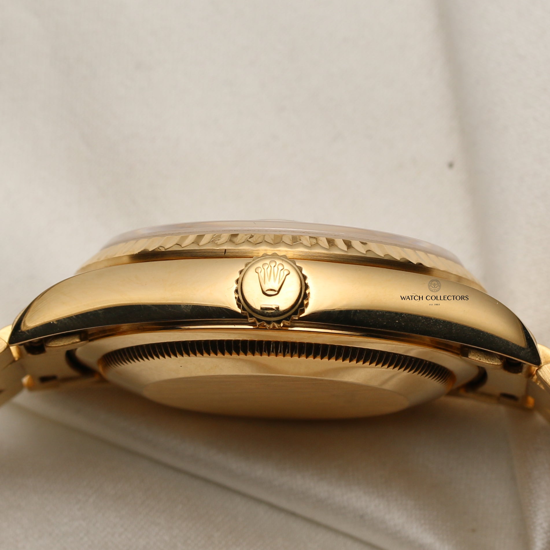 Rolex Day-Date 18K Yellow Gold Second Hand Watch Collectors 6