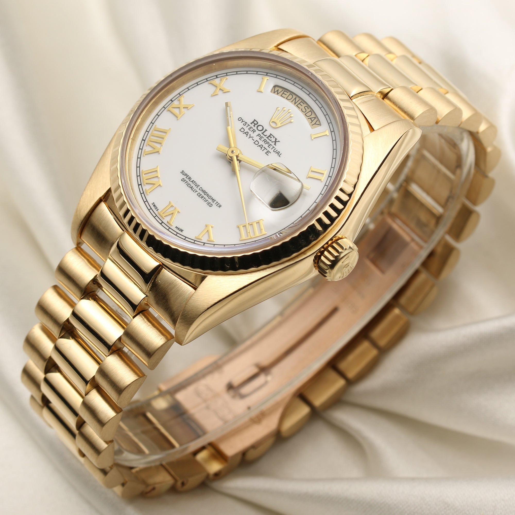 Rolex Day-Date 18K Yellow Gold White Roman Dial Second Hand Watch Collectors 3