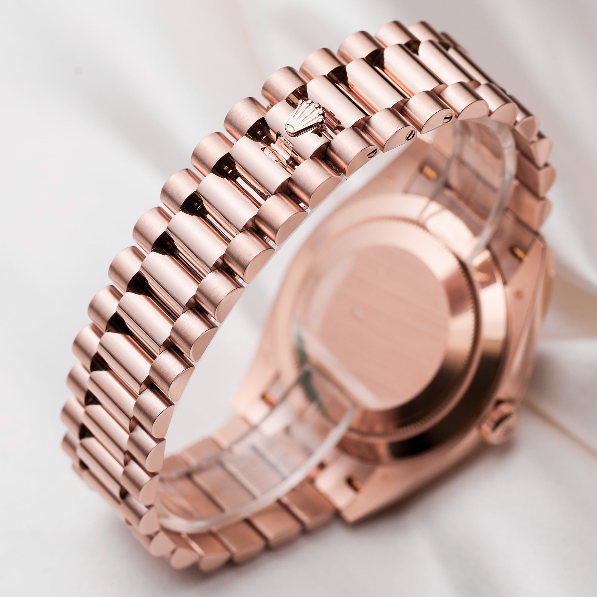 Rolex Day-Date 228235 18K Rose Gold Olive Green Dial Second Hand Watch Collectors 7