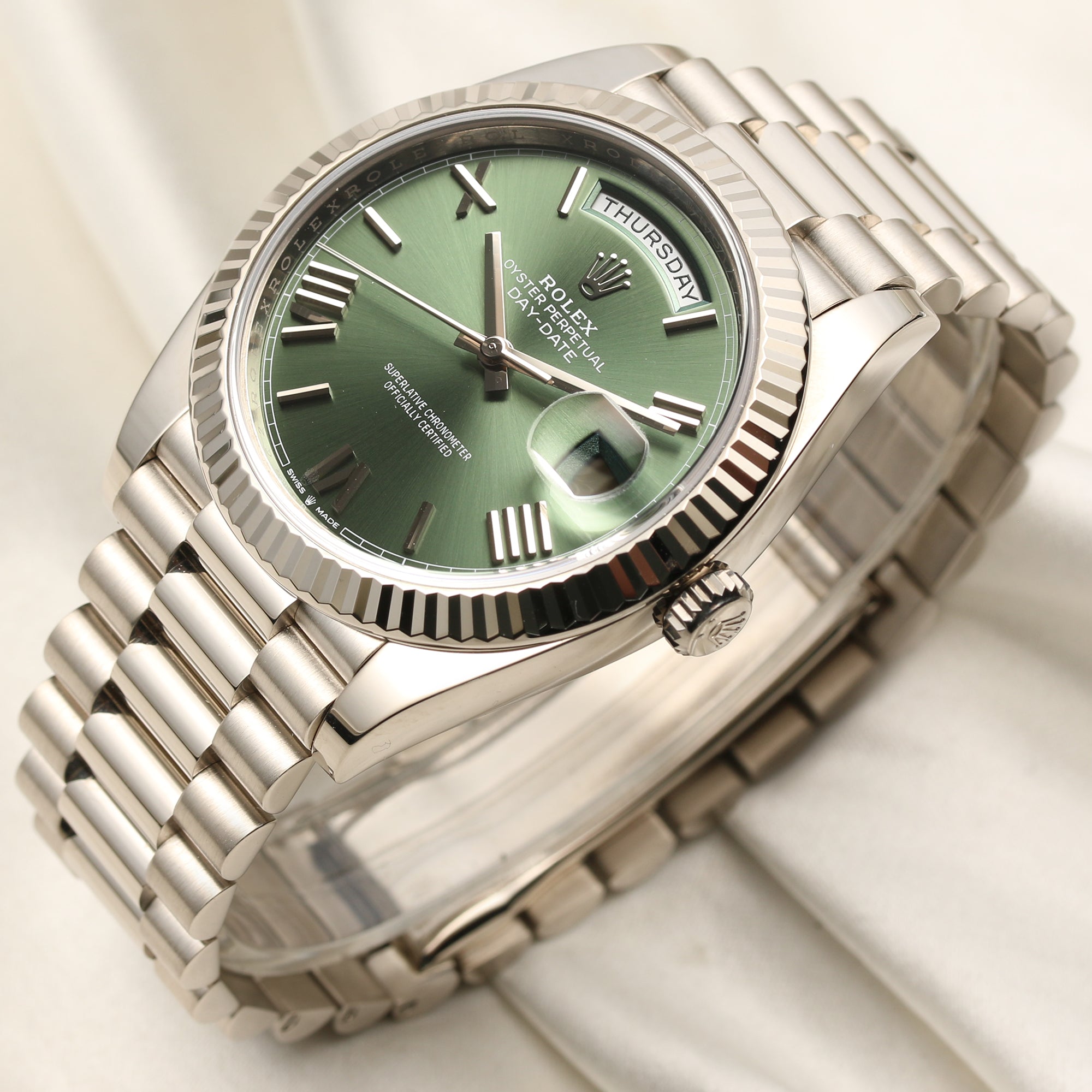 Rolex Day-Date 41 18K White Gold Green Olive Dial Second Hand Watch Collectors 3