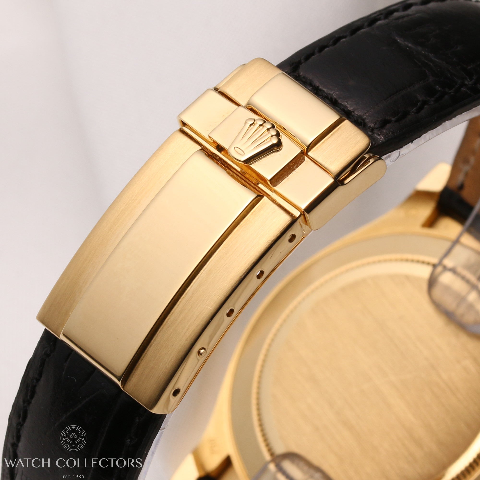 Rolex-Daytona-116518-18K-Yellow-Gold-Panda-Dial-Second-Hand-Watch-Collectors-6