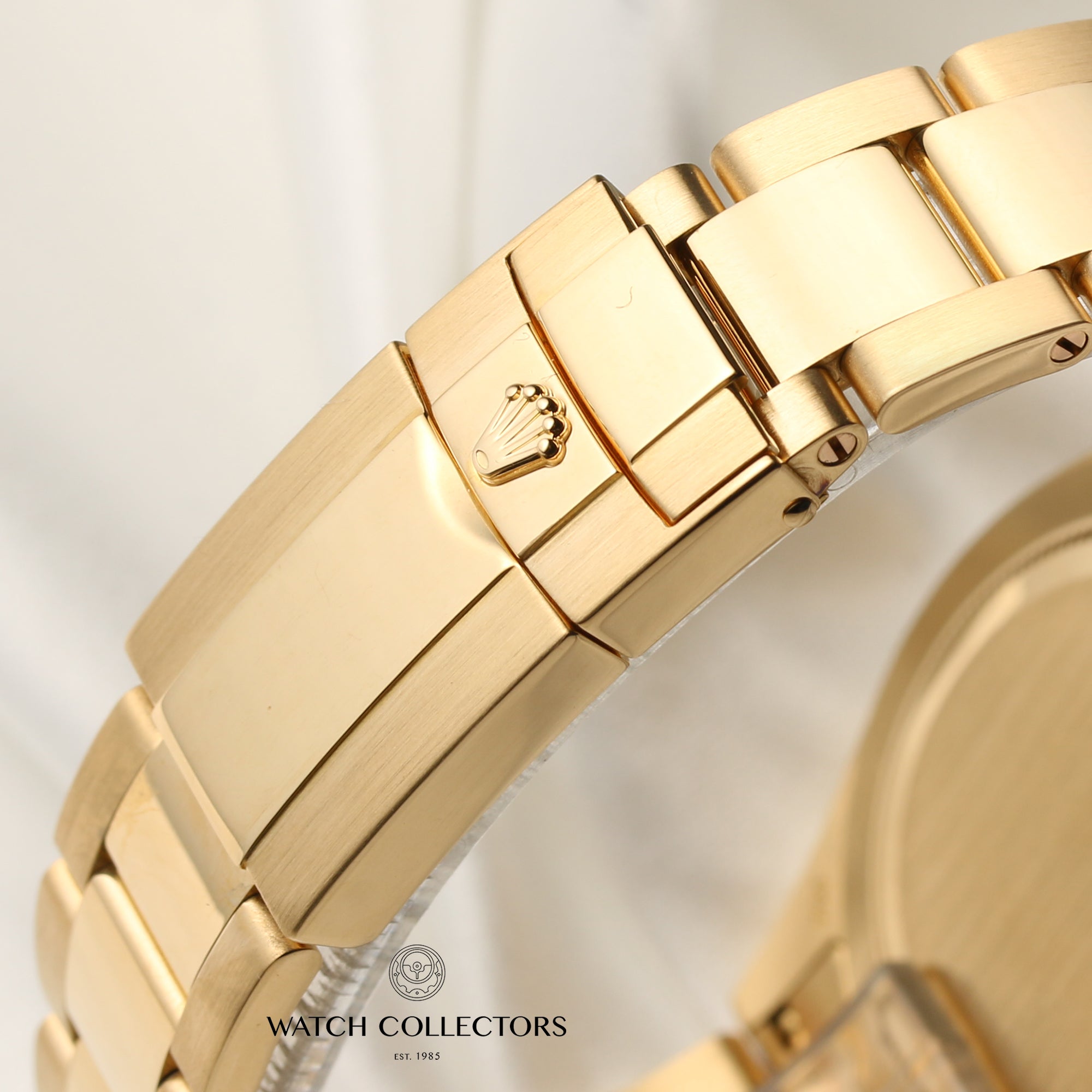 Rolex Daytona 116528 MOP Diamond Dial 18K Yellow Gold Second Hand Watch Collectors 9