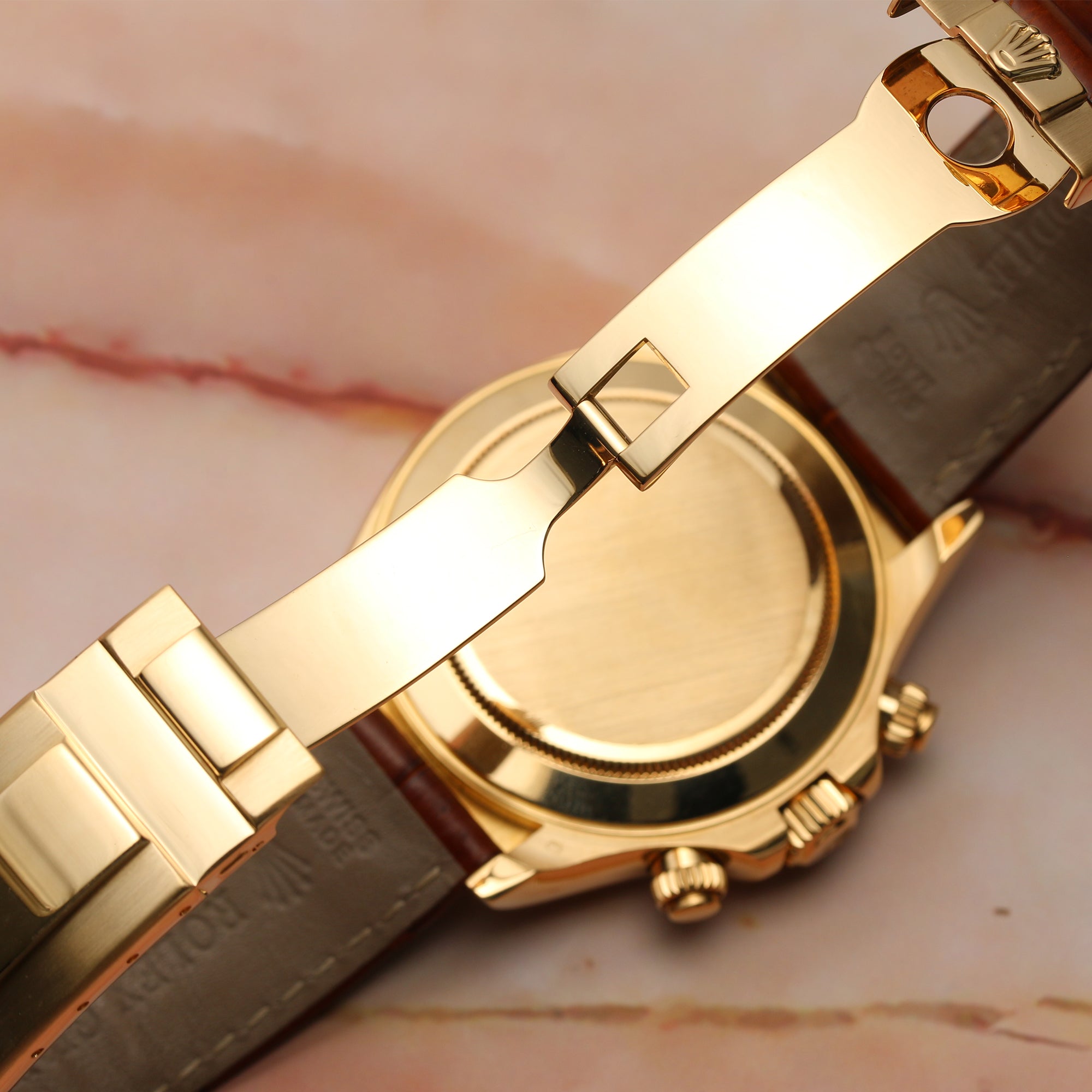 Rolex Daytona 18K Yellow Gold Second Hand Watch Collectors 116518 Second Hand Watch Collectors 6