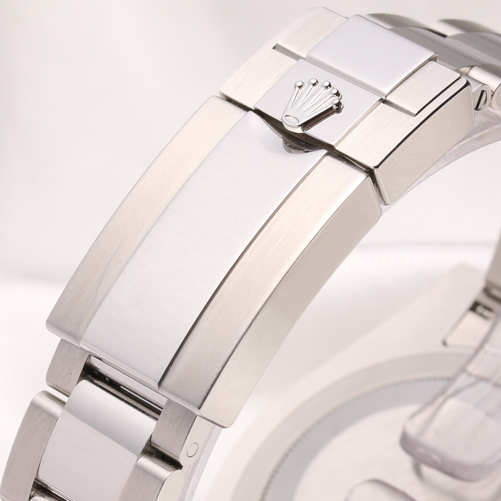 Rolex GMT-Master II 116710LN Stainless Steel Full Set Second Hand Watchcollectors (6)