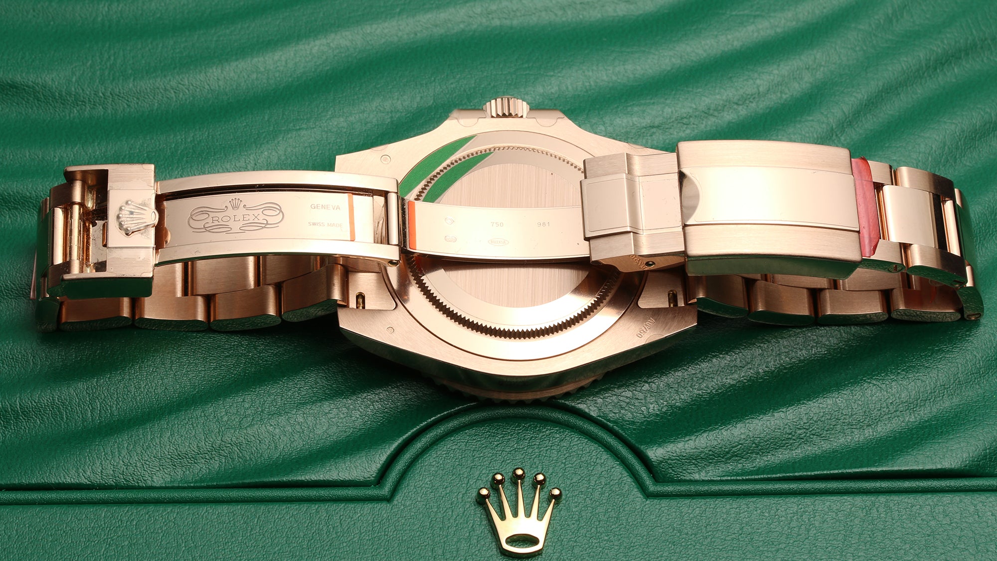 Rolex GMT-Master II 126715CHNR Root Beer 18K Rose Gold Second Hand Watch Collectors 6