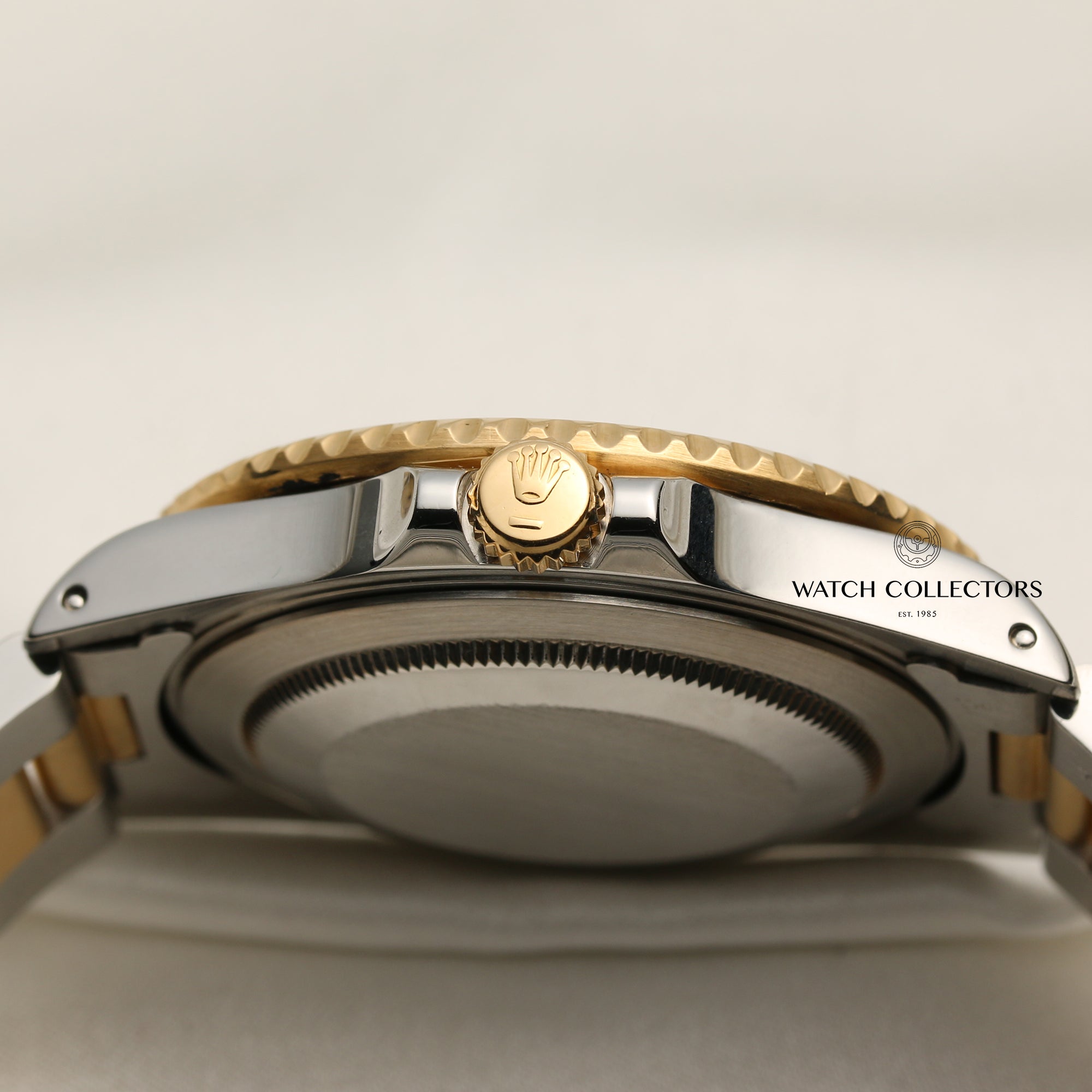 Rolex GMT-Master II 16713 Steel & Gold Root Beer Second Hand Watch Collectors 6