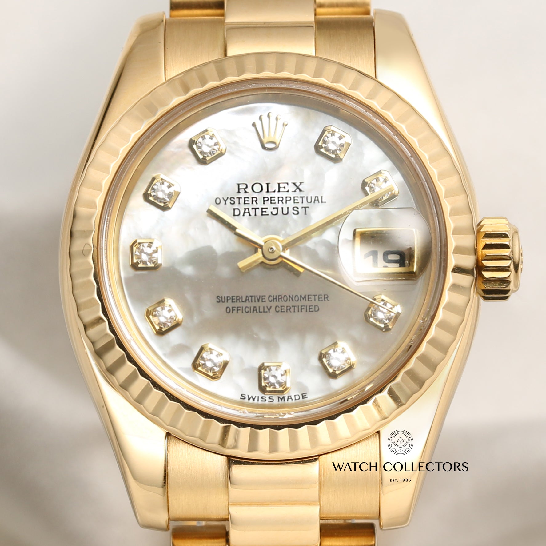 Rolex Lady DateJust 179178 MOP Diamond Dial 18K Yellow Gold Second Hand Watch Collectors 2