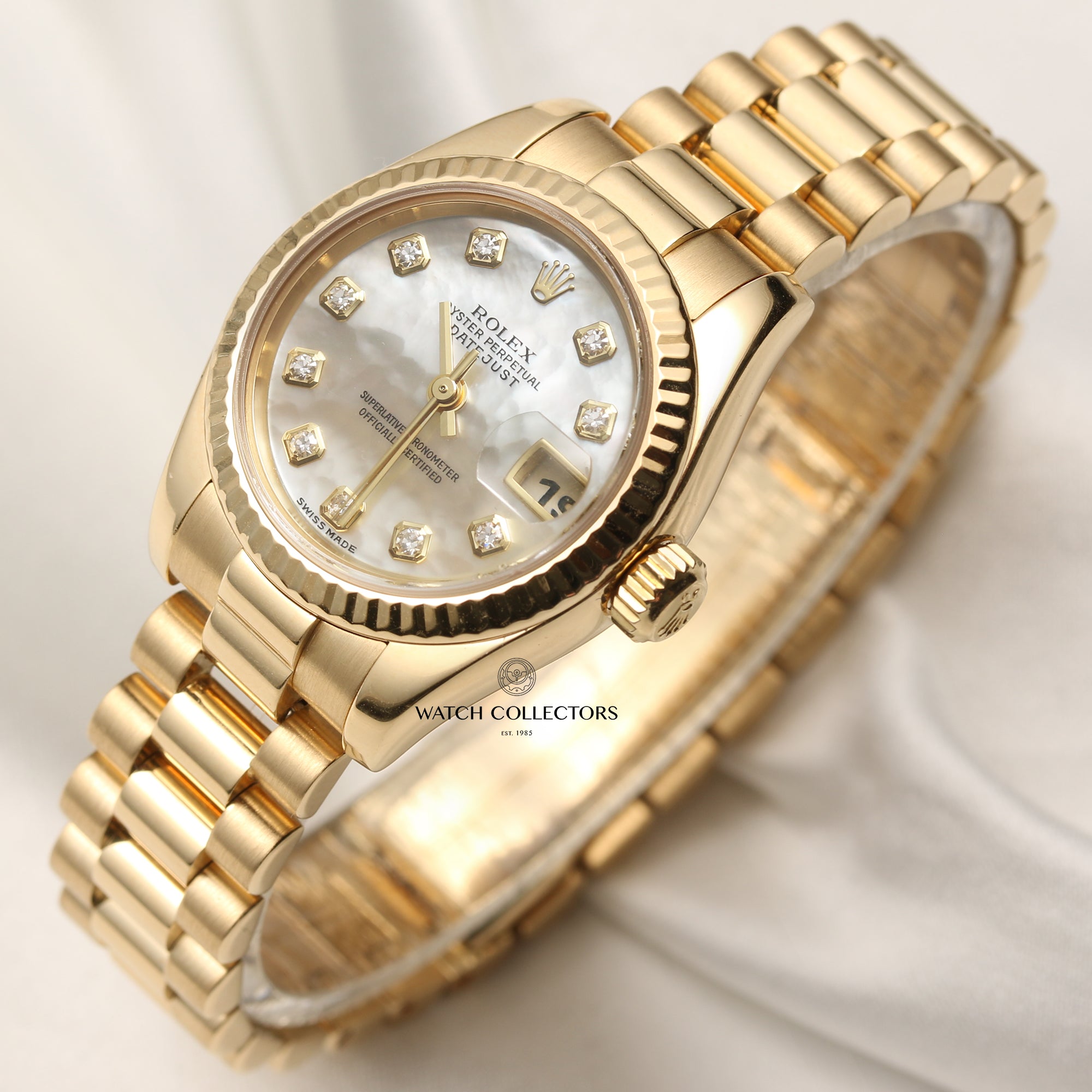 Rolex Lady DateJust 179178 MOP Diamond Dial 18K Yellow Gold Second Hand Watch Collectors 3