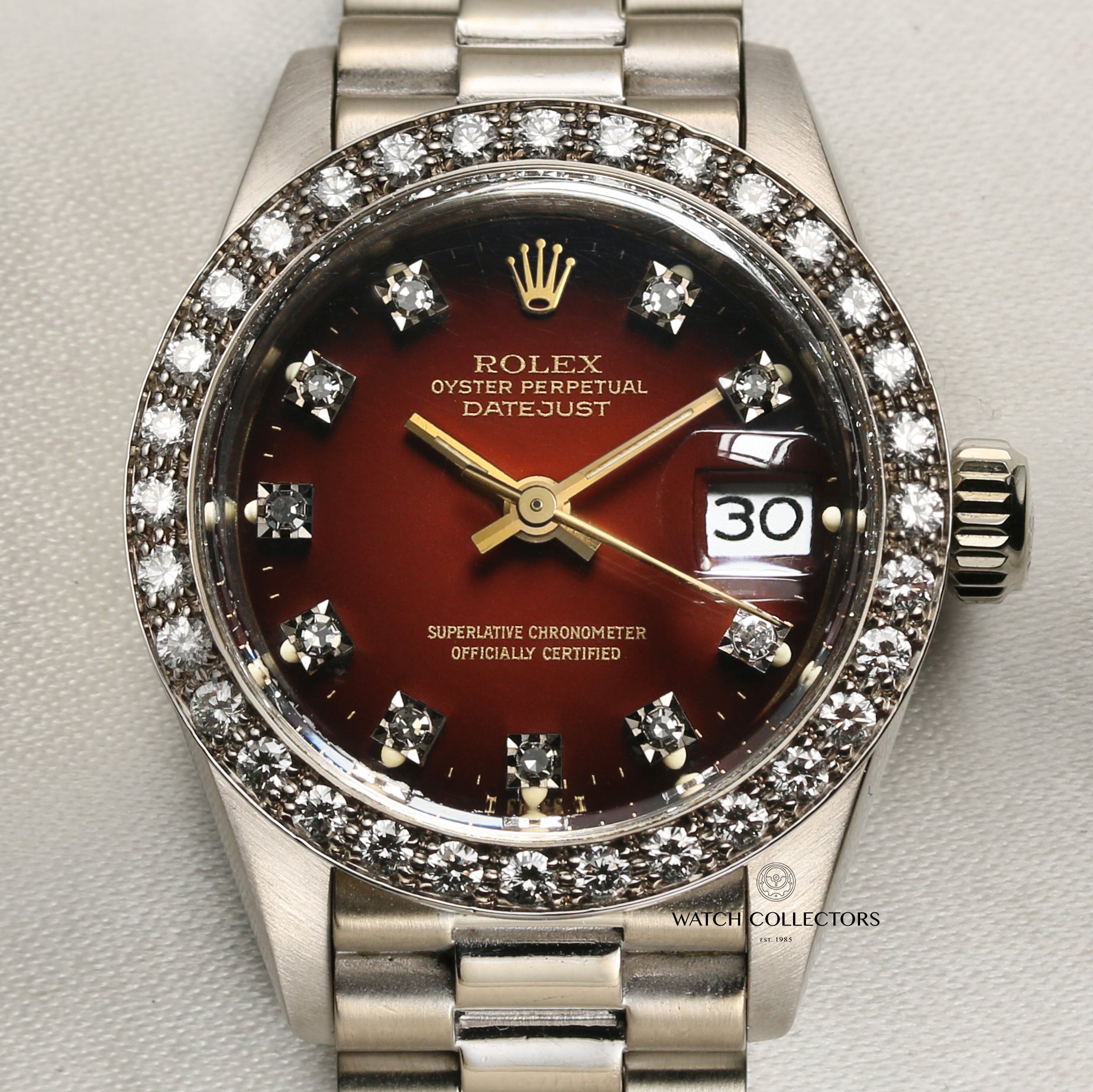 Rolex Lady DateJust 18K White Gold Red Vingette Dial Diamond Bezel Second Hand Watch Collectors 2