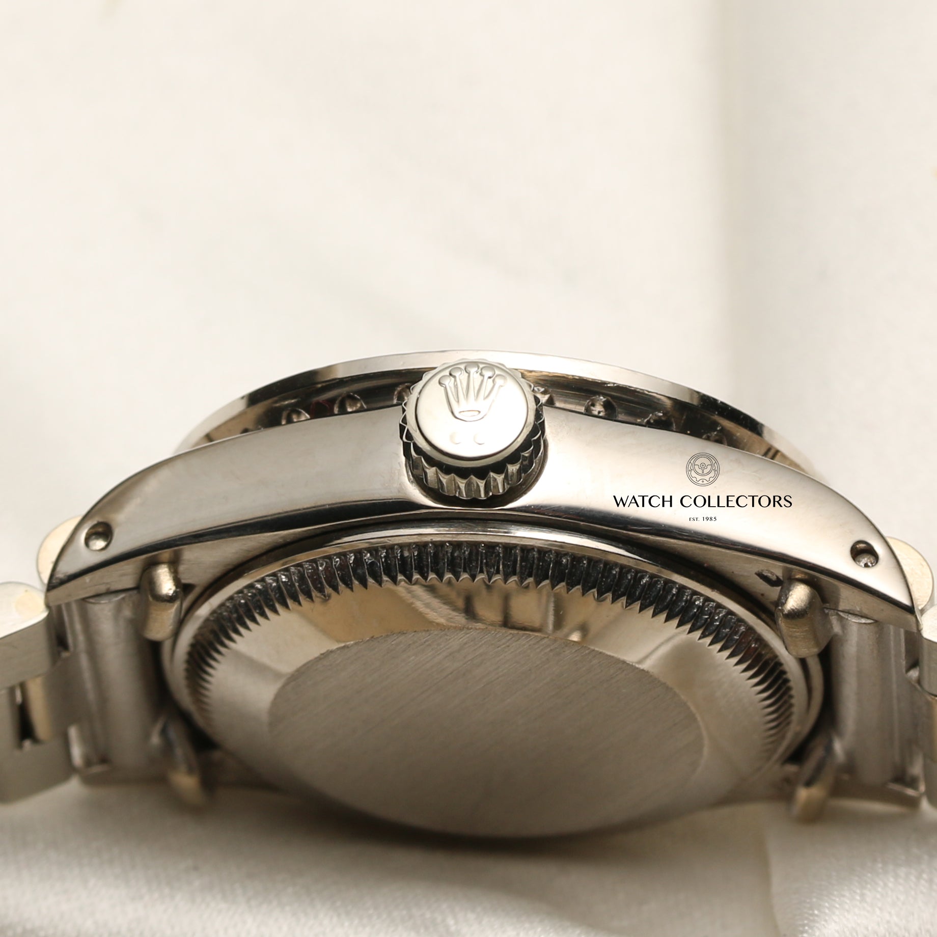 Rolex Lady DateJust 18K White Gold Red Vingette Dial Diamond Bezel Second Hand Watch Collectors 7