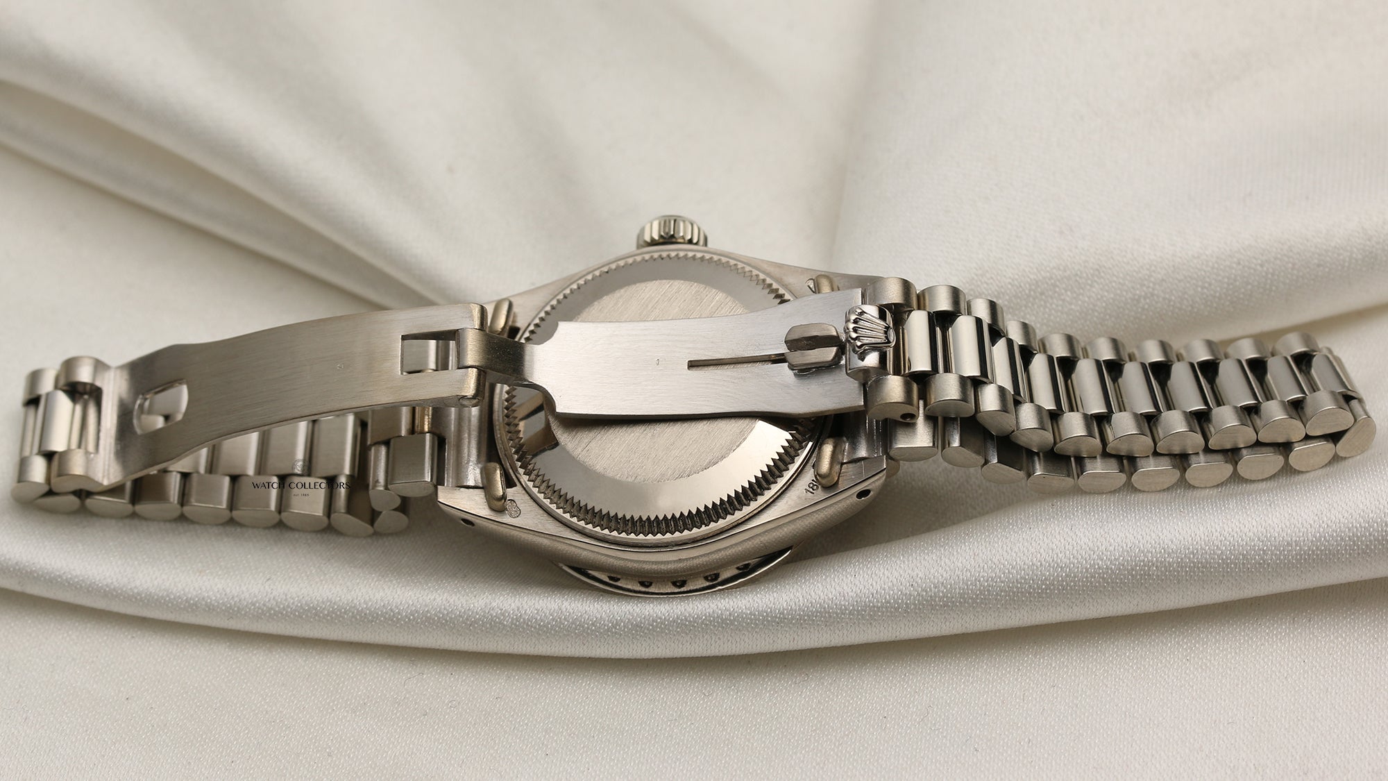 Rolex Lady DateJust 18K White Gold Red Vingette Dial Diamond Bezel Second Hand Watch Collectors 8